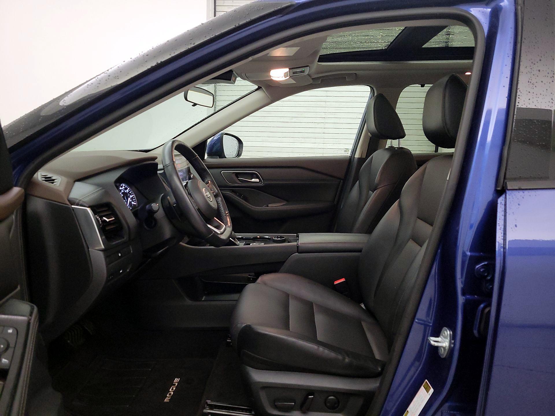 Thumbnail: 2021 Nissan Rogue - 11