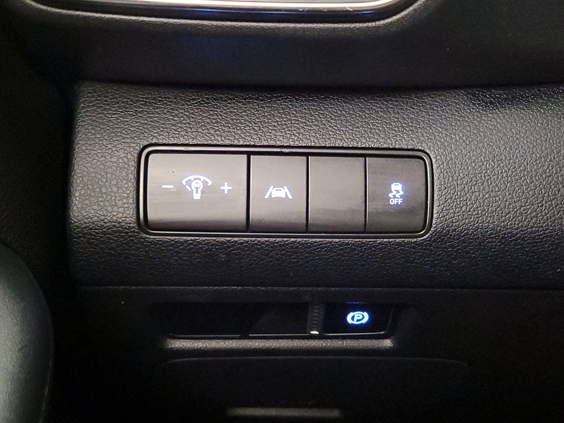 Thumbnail: 2022 Hyundai Santa Fe - 13