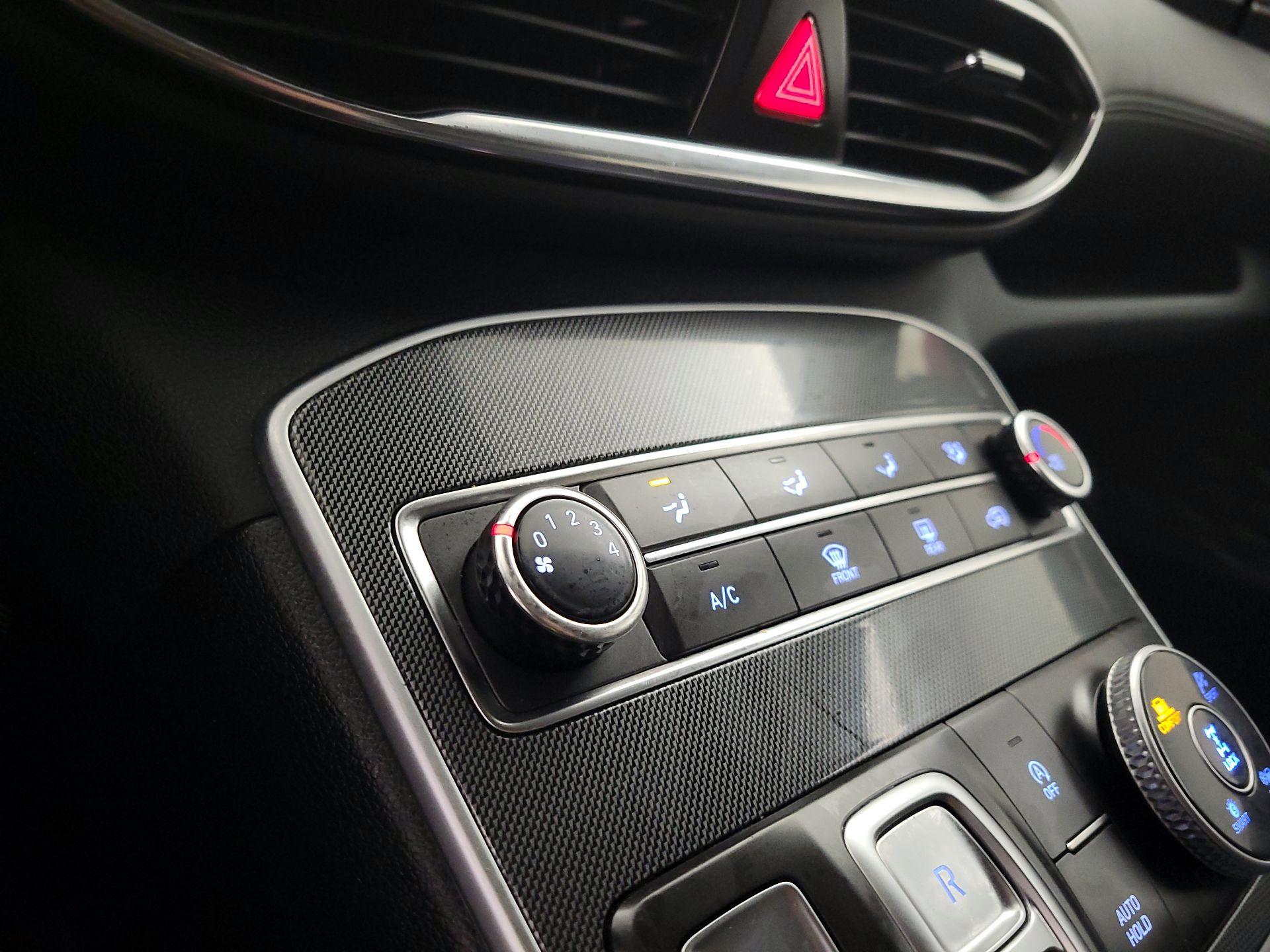 Thumbnail: 2022 Hyundai Santa Fe - 16