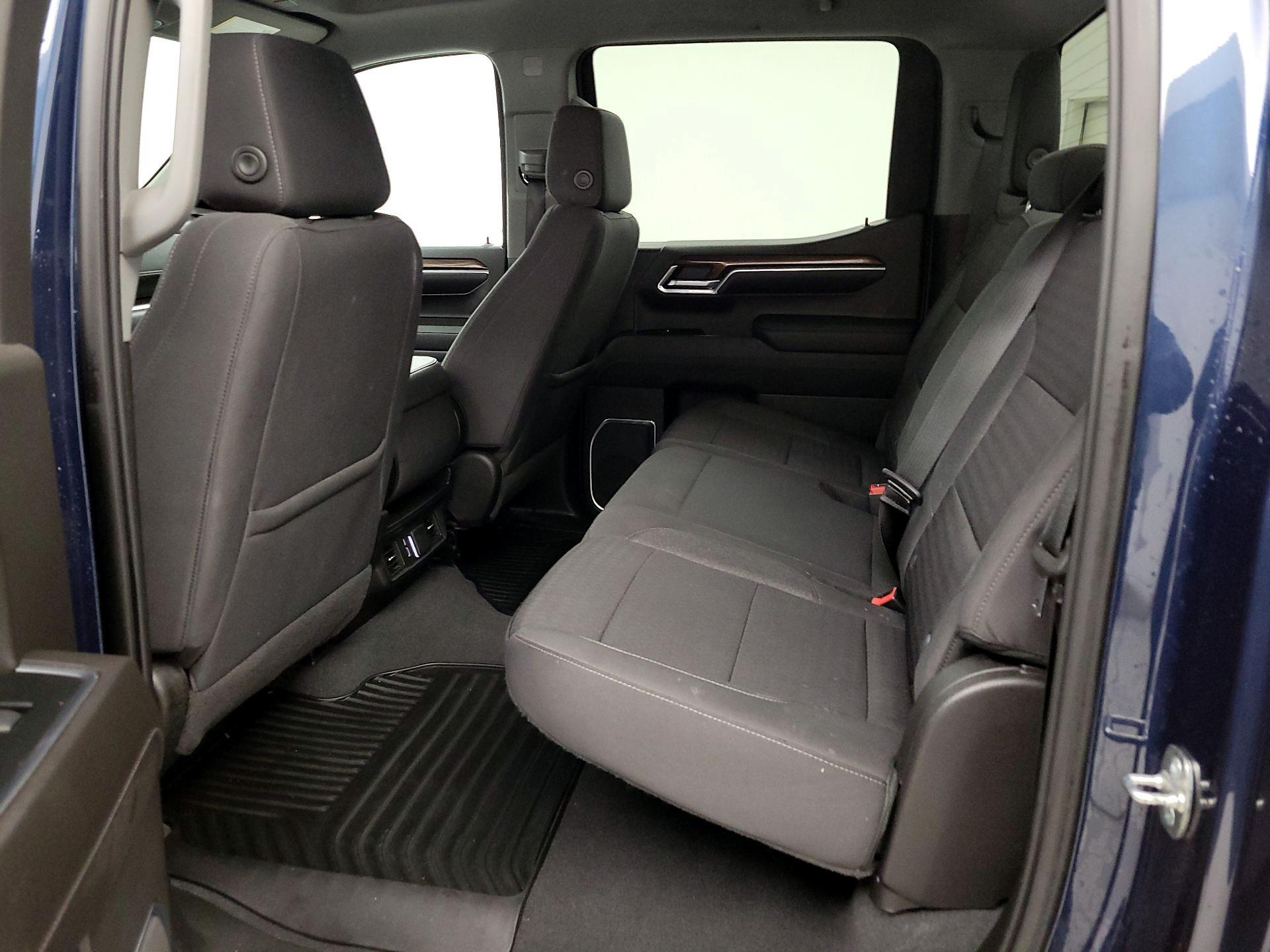 Thumbnail: 2022 Chevrolet Silverado 1500 - 20