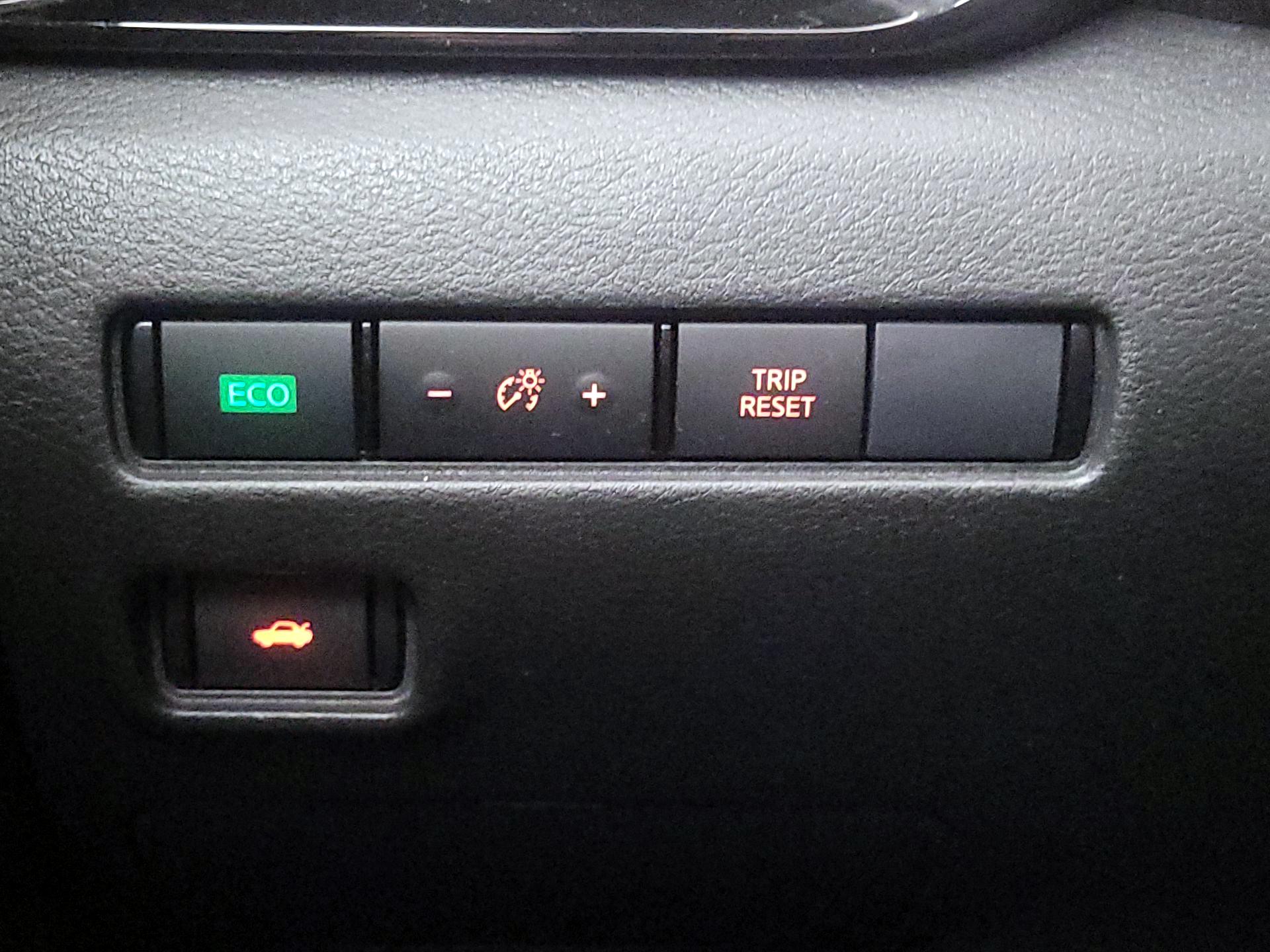 Thumbnail: 2022 Nissan Sentra - 13