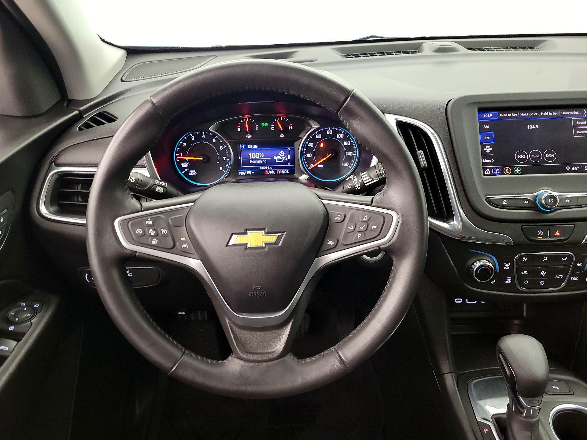 Thumbnail: 2022 Chevrolet Equinox - 10