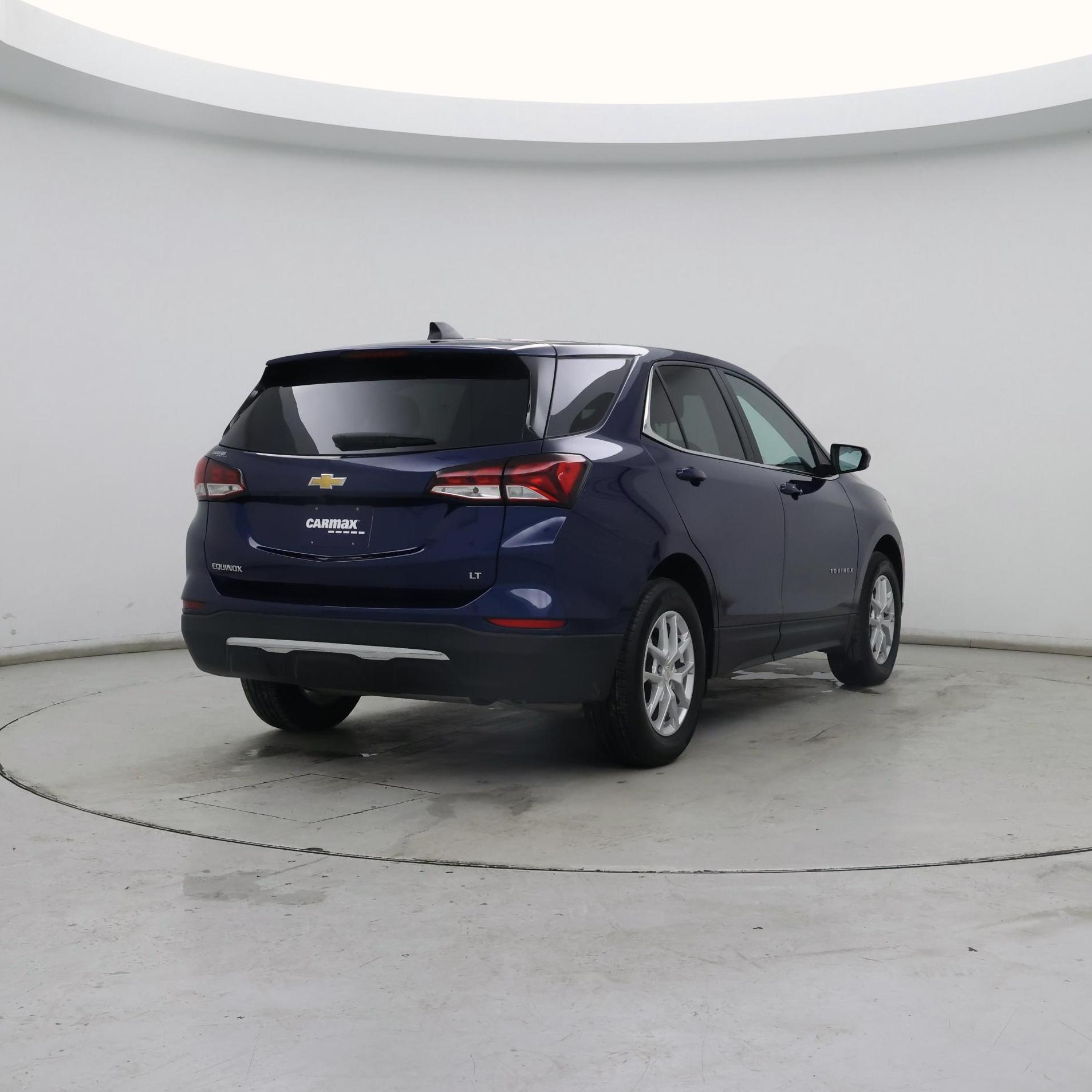 Thumbnail: 2022 Chevrolet Equinox - 8