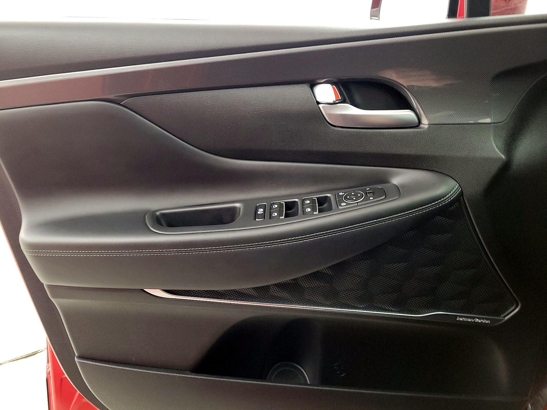 Thumbnail: 2023 Hyundai Santa Fe - 12