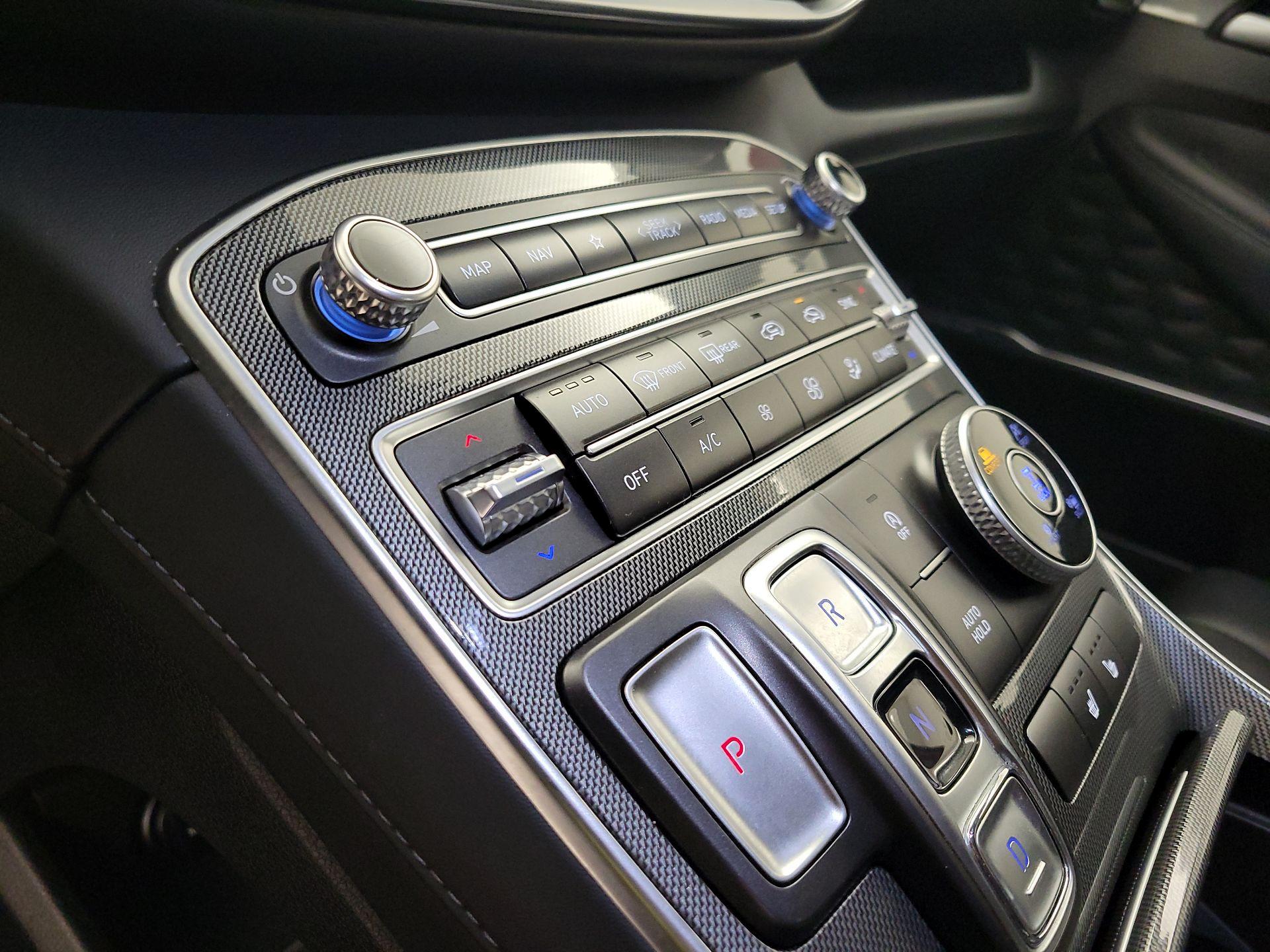 Thumbnail: 2023 Hyundai Santa Fe - 17