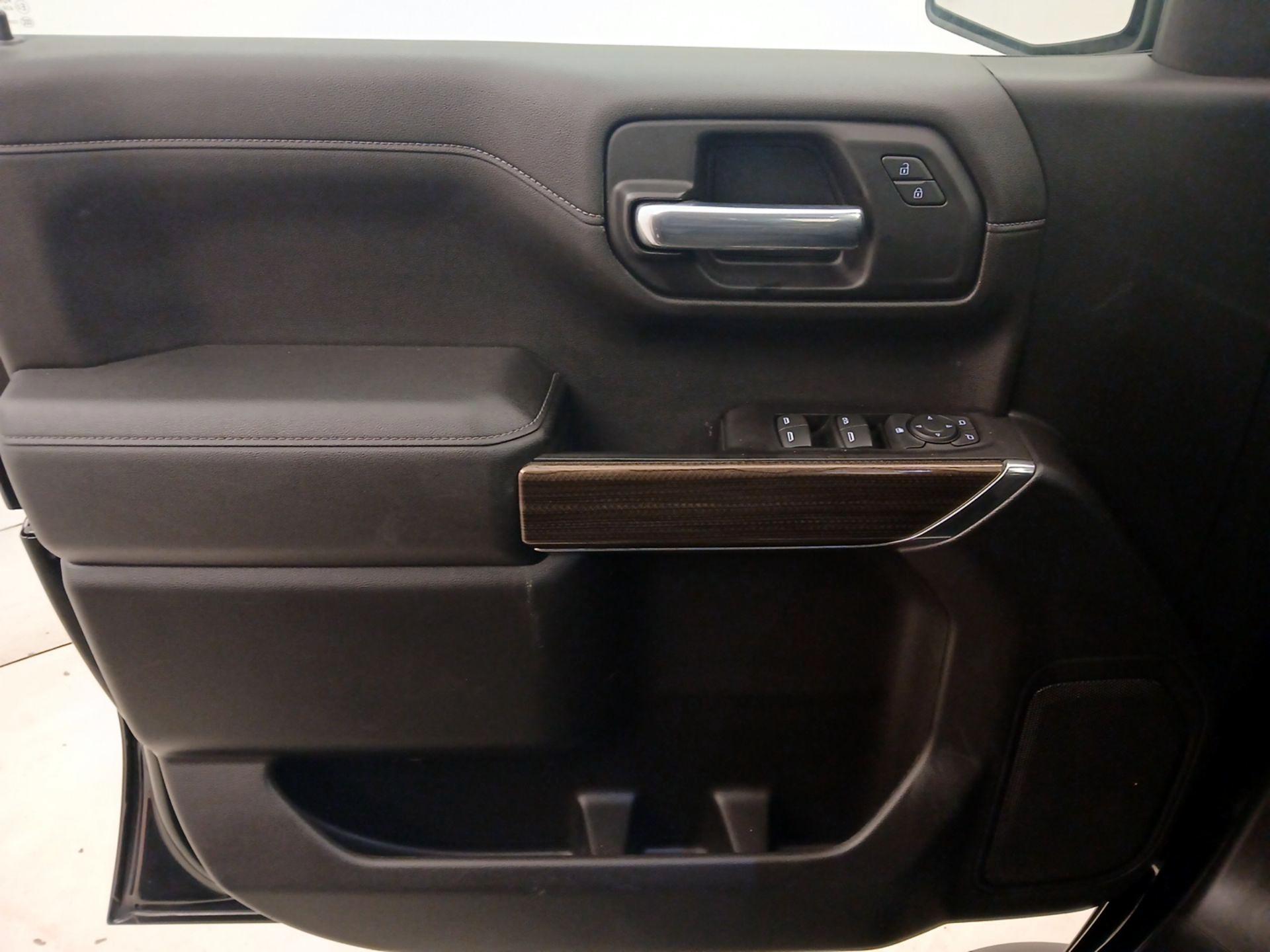 Thumbnail: 2022 Chevrolet Silverado 1500 - 12