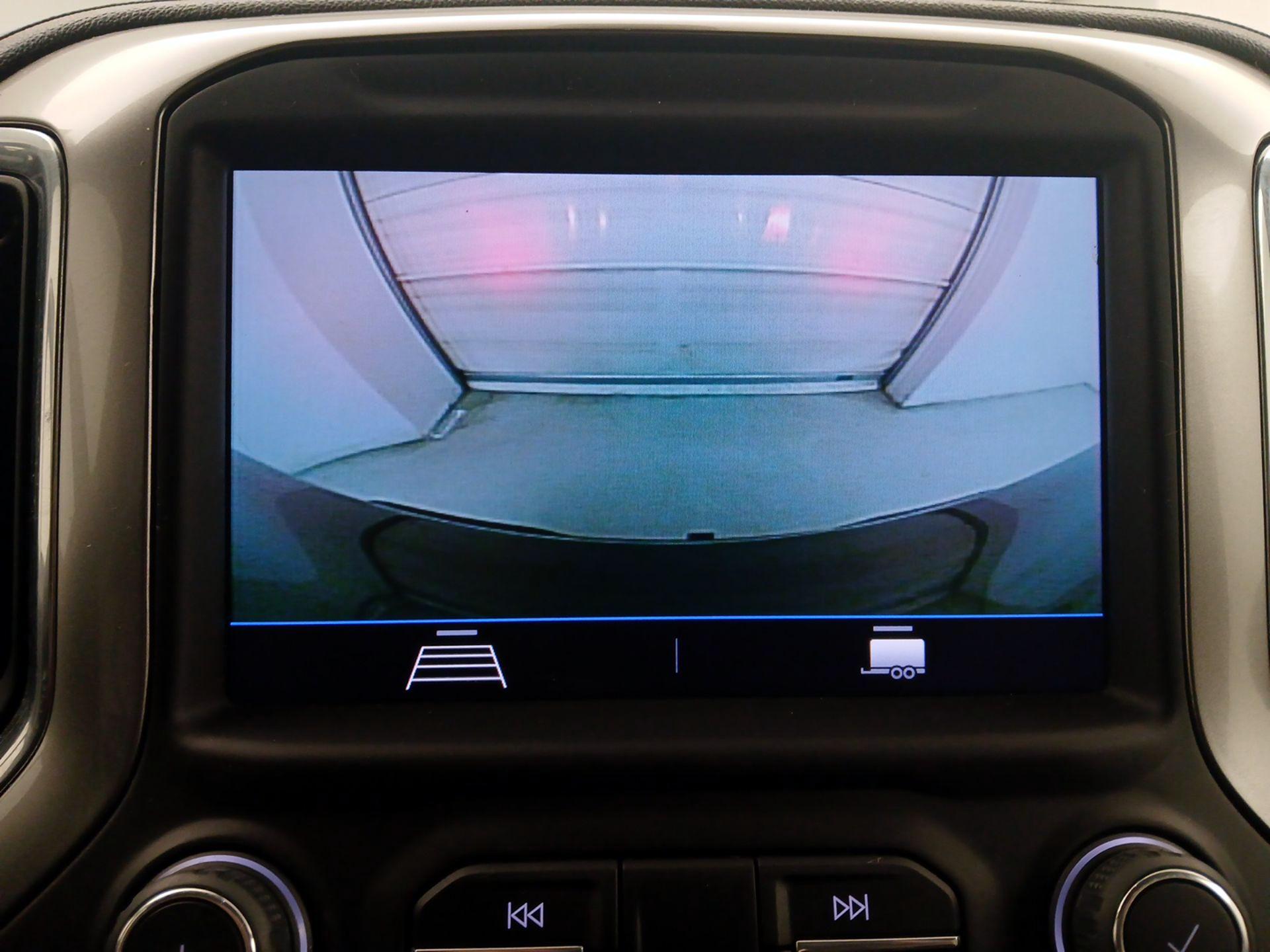 Thumbnail: 2022 Chevrolet Silverado 1500 - 14