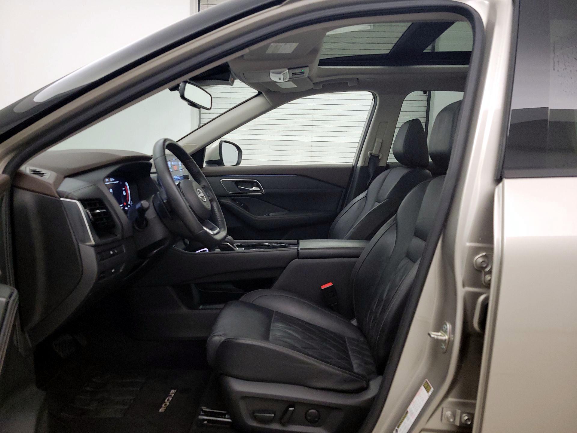 Thumbnail: 2023 Nissan Rogue - 11