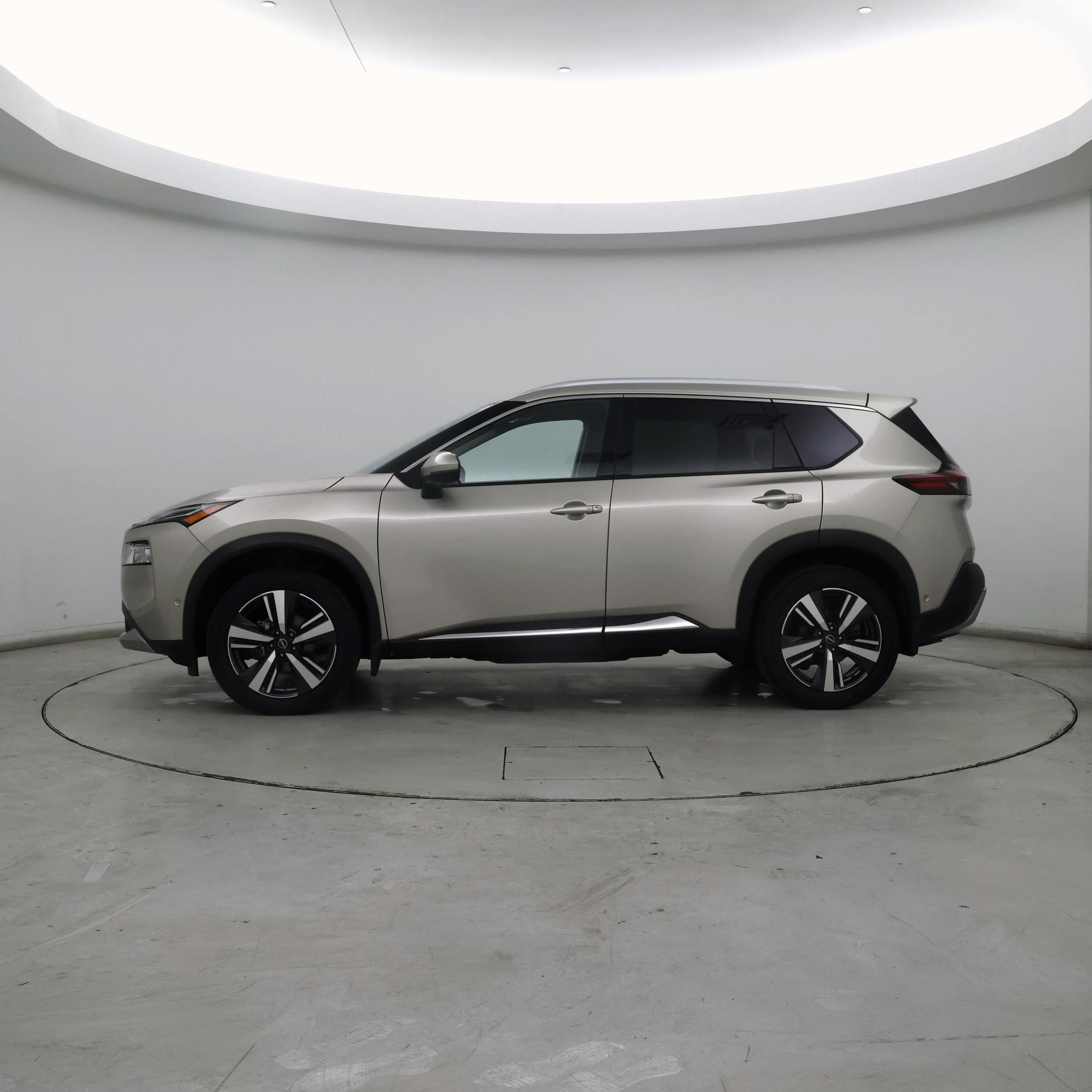 Thumbnail: 2023 Nissan Rogue - 3