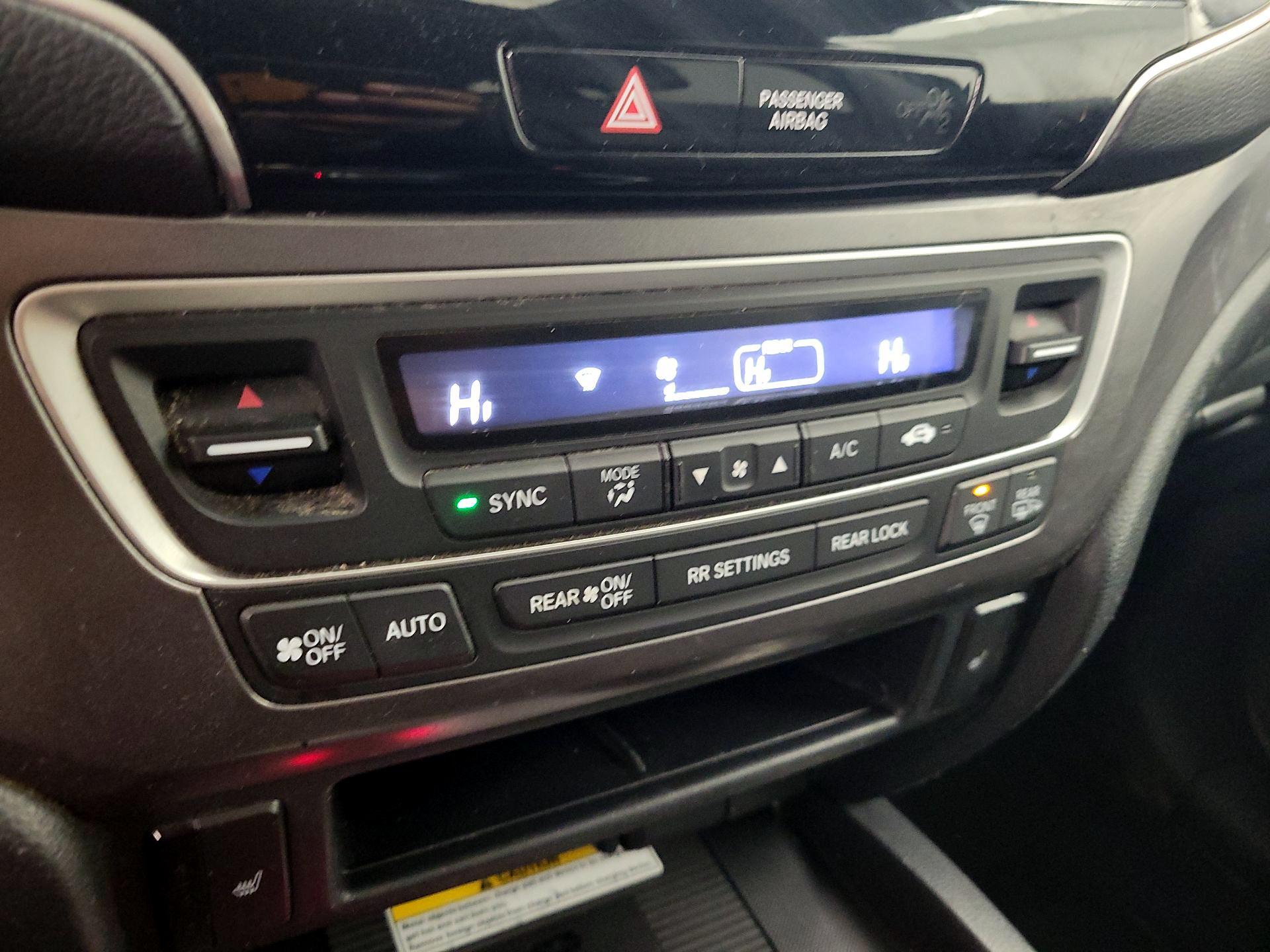 Thumbnail: 2022 Honda Pilot - 16