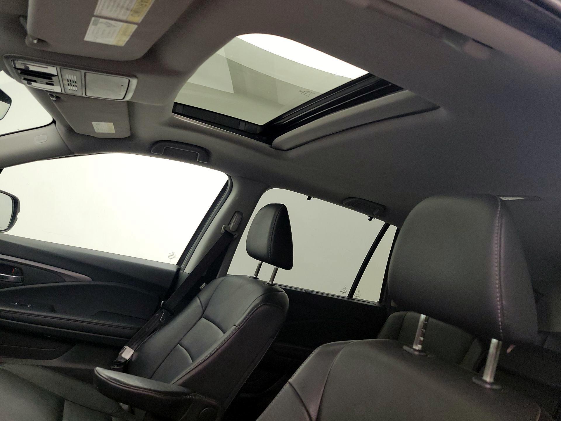 Thumbnail: 2022 Honda Pilot - 19