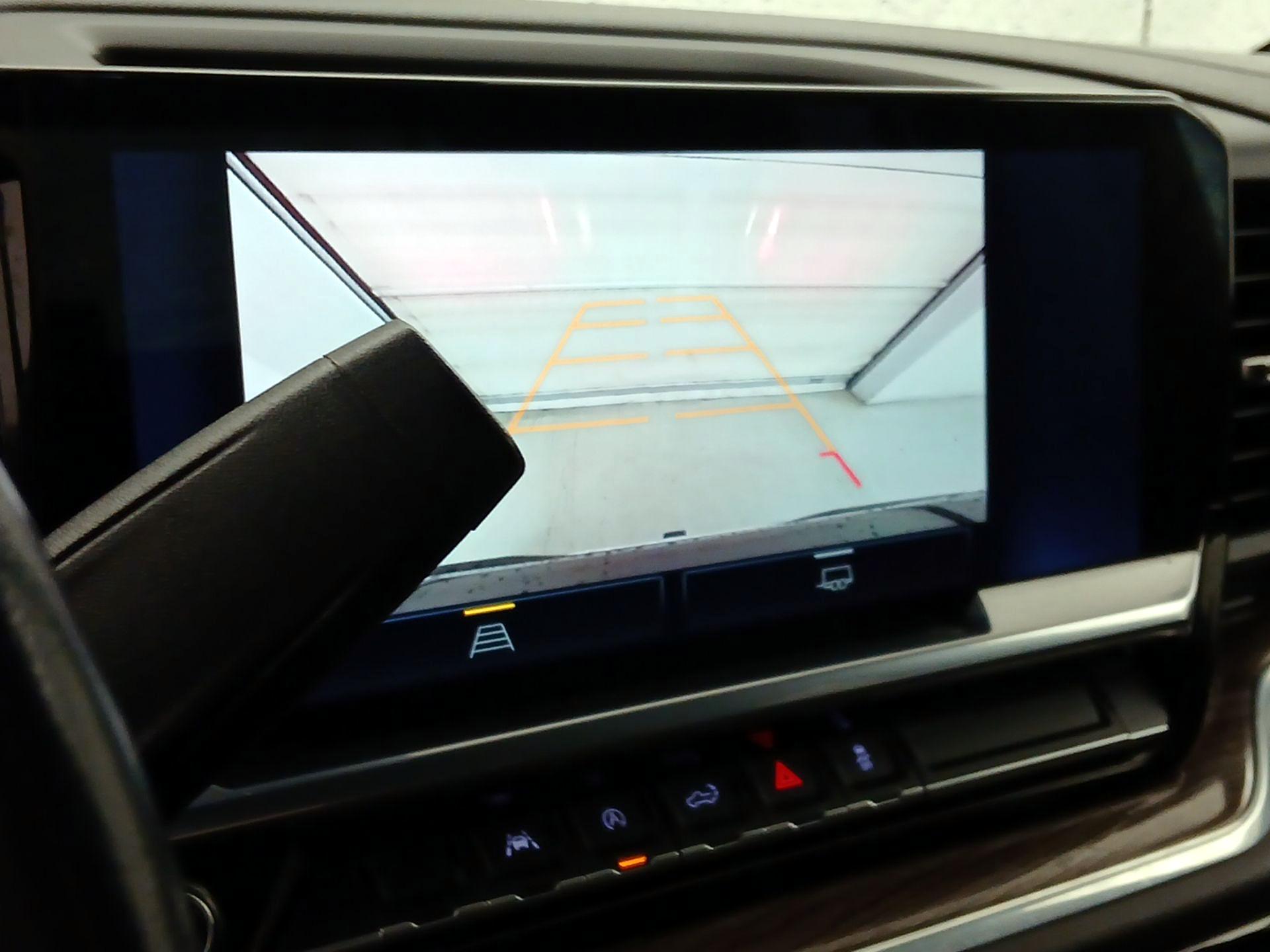 Thumbnail: 2022 Chevrolet Silverado 1500 - 15