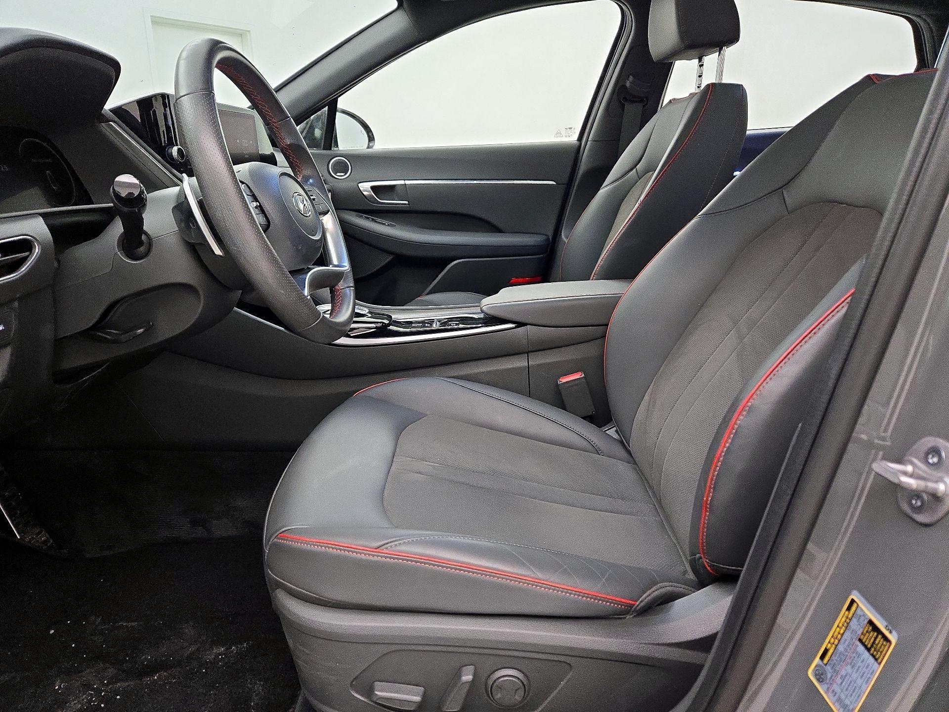 Thumbnail: 2023 Hyundai Sonata - 11