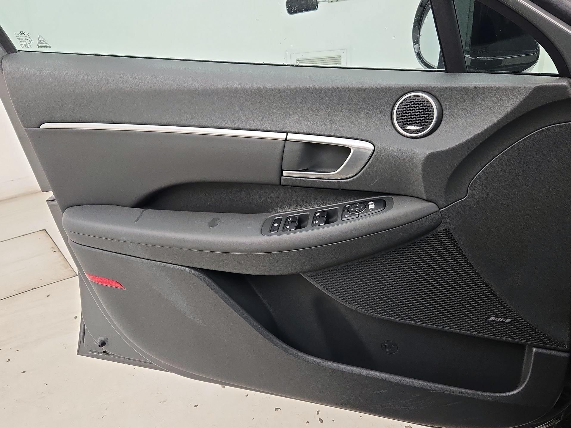 Thumbnail: 2023 Hyundai Sonata - 12