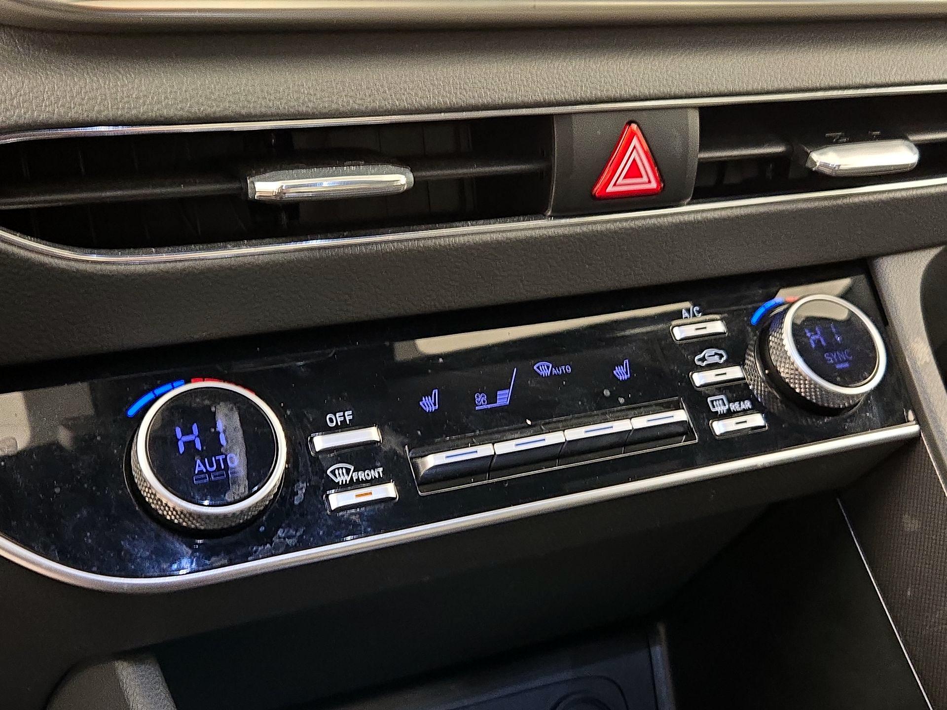 Thumbnail: 2023 Hyundai Sonata - 17