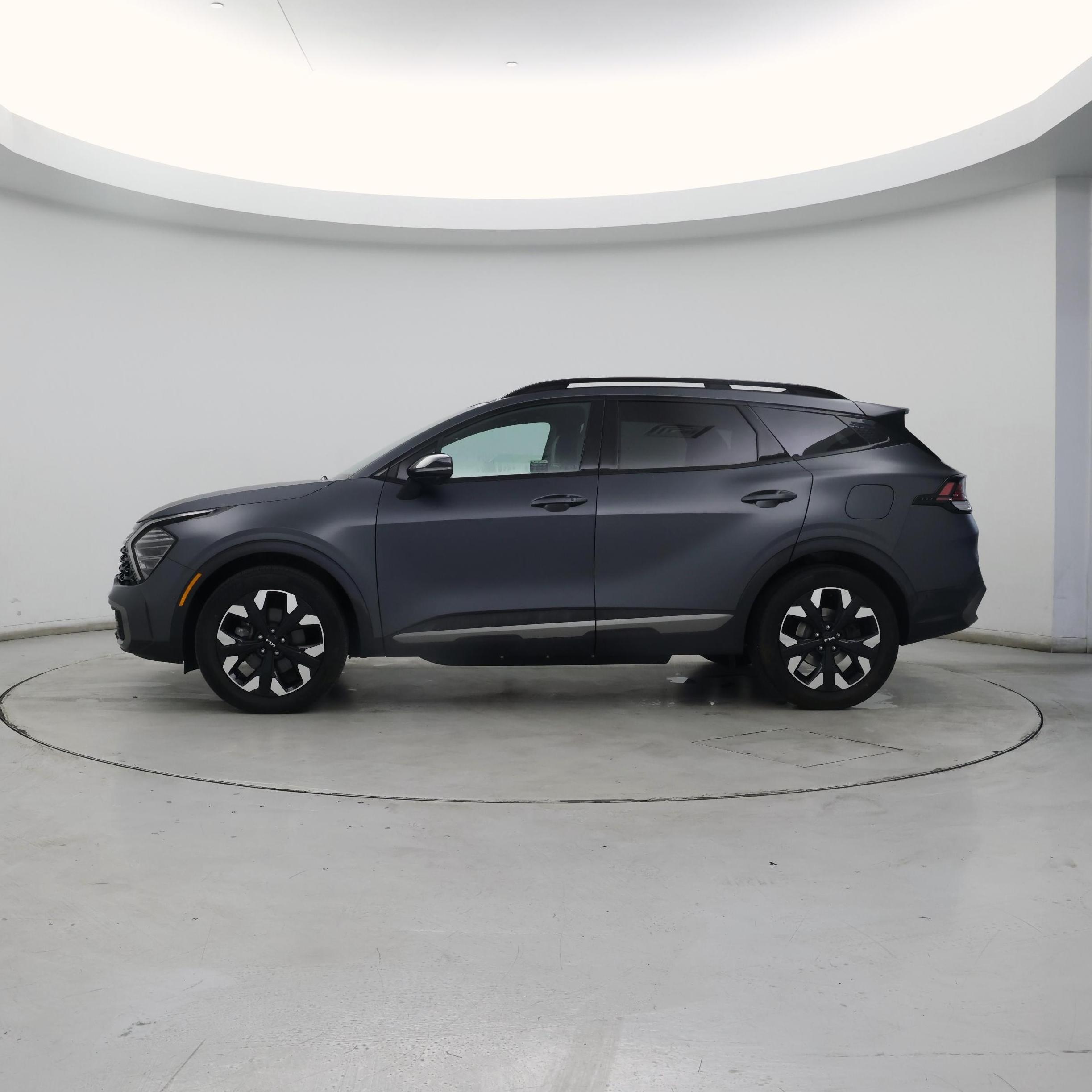 Thumbnail: 2023 Kia Sportage - 3
