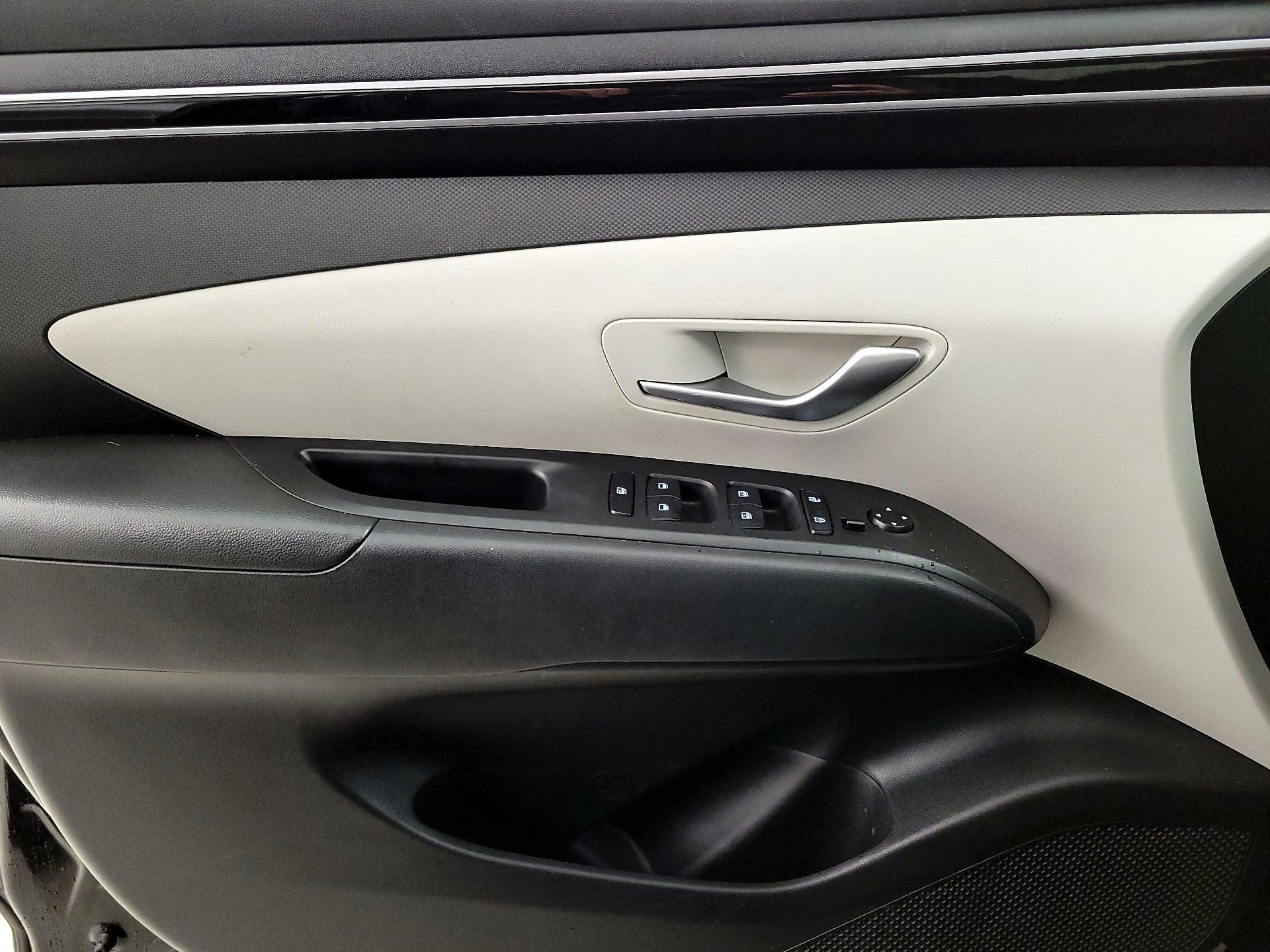 Thumbnail: 2023 Hyundai Tucson - 12