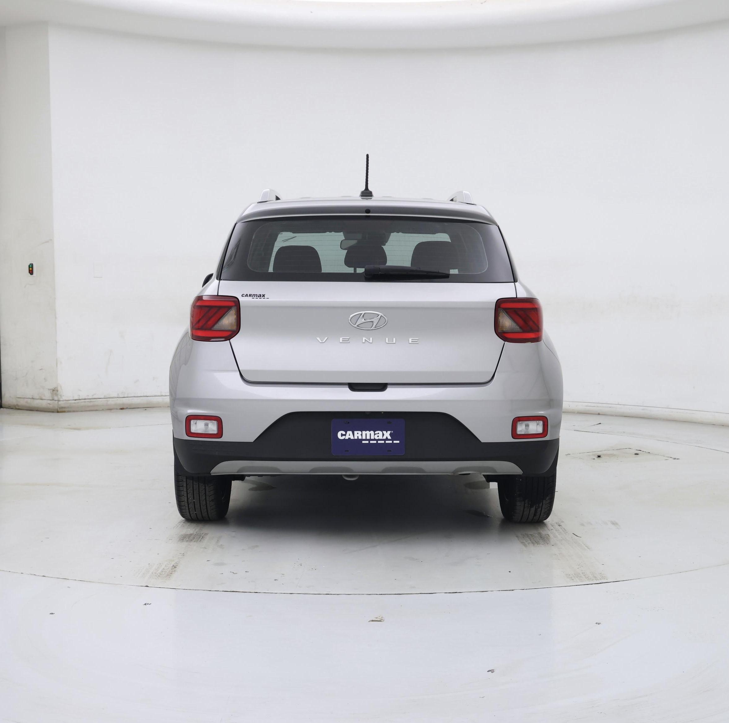 Thumbnail: 2023 Hyundai Venue - 6