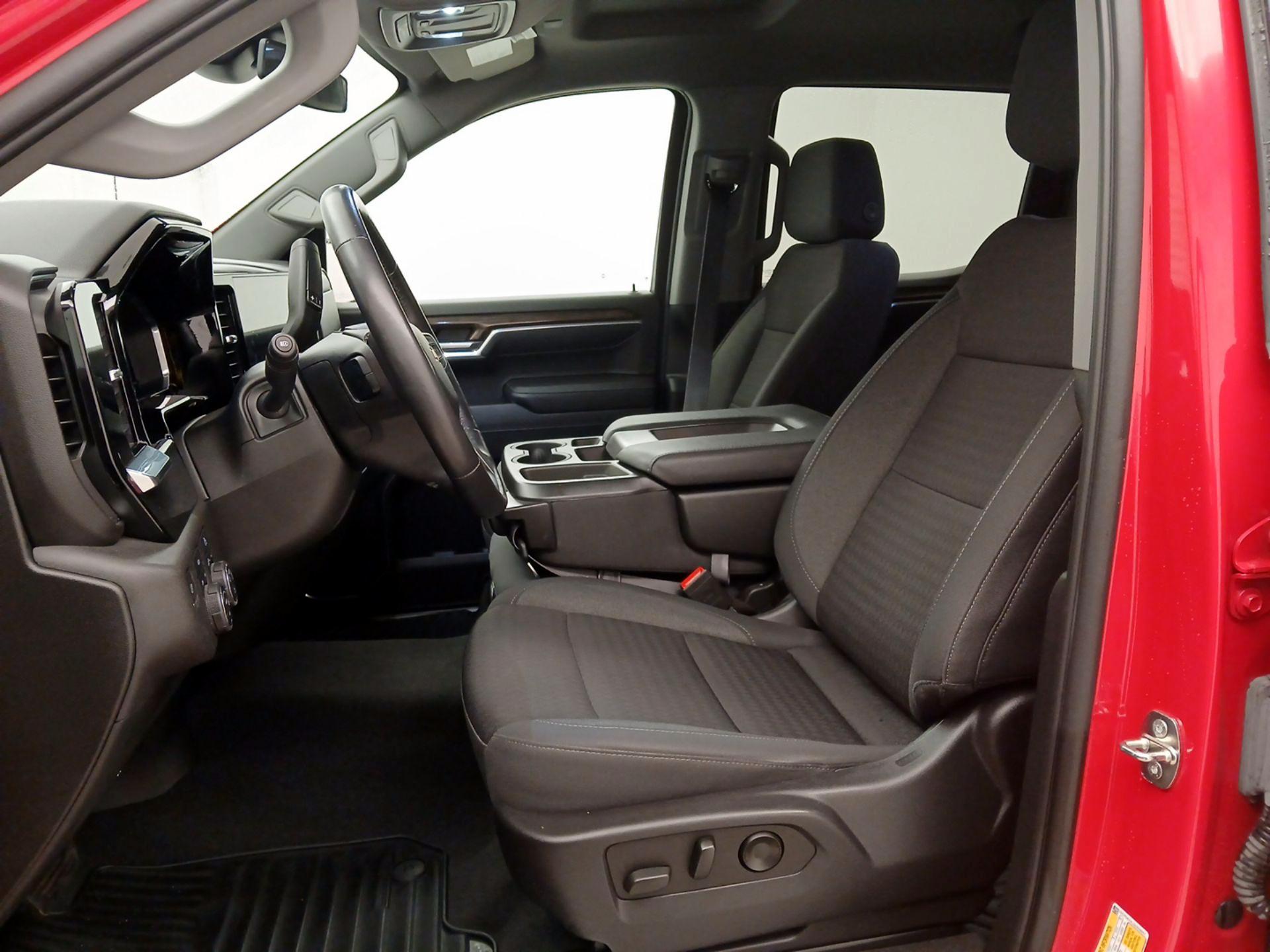 Thumbnail: 2022 Chevrolet Silverado 1500 - 11