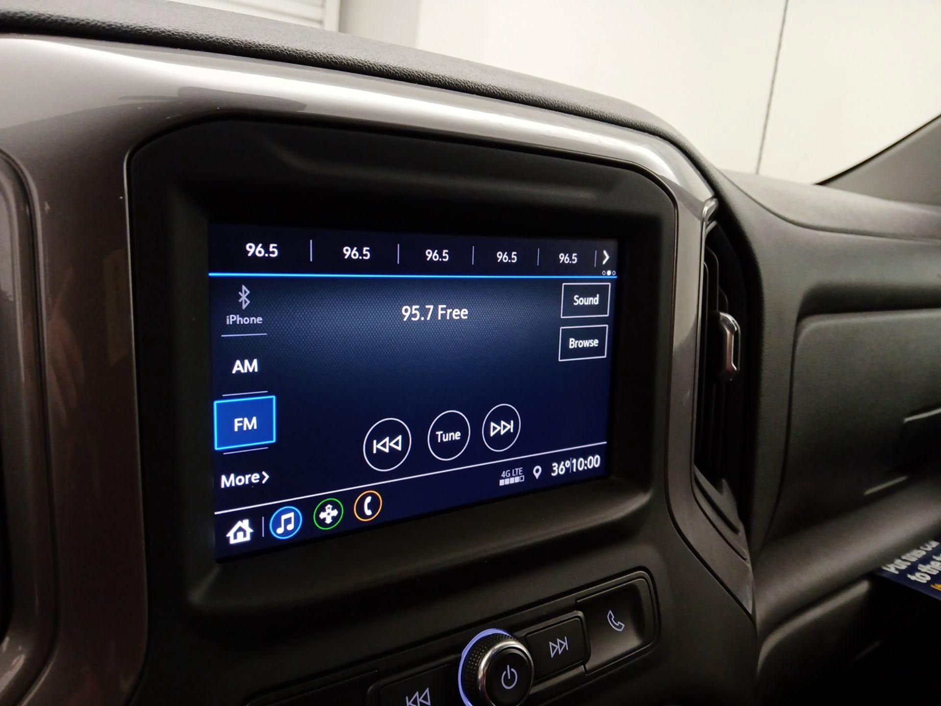 Thumbnail: 2021 Chevrolet Silverado 1500 - 15