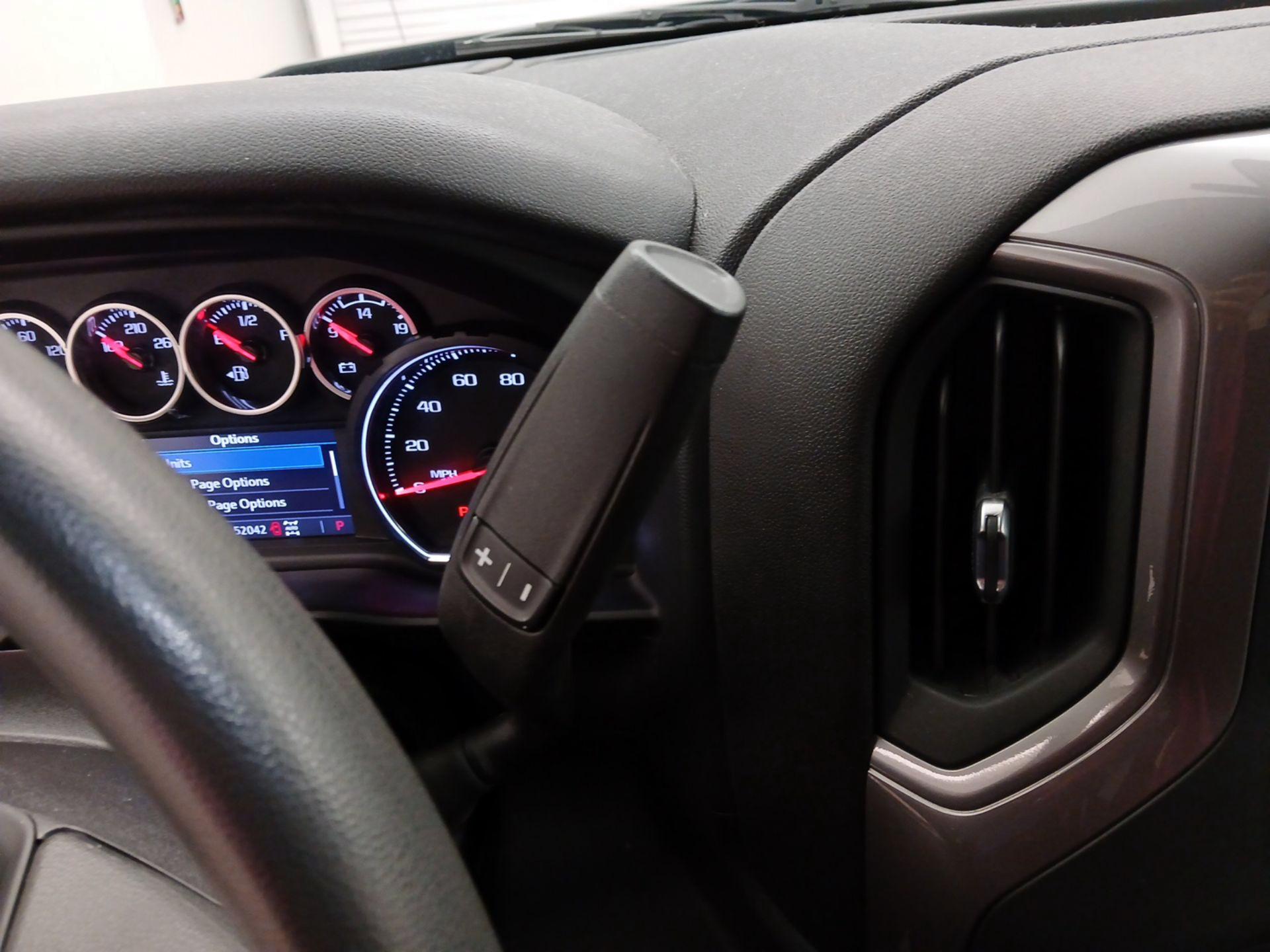 Thumbnail: 2021 Chevrolet Silverado 1500 - 17