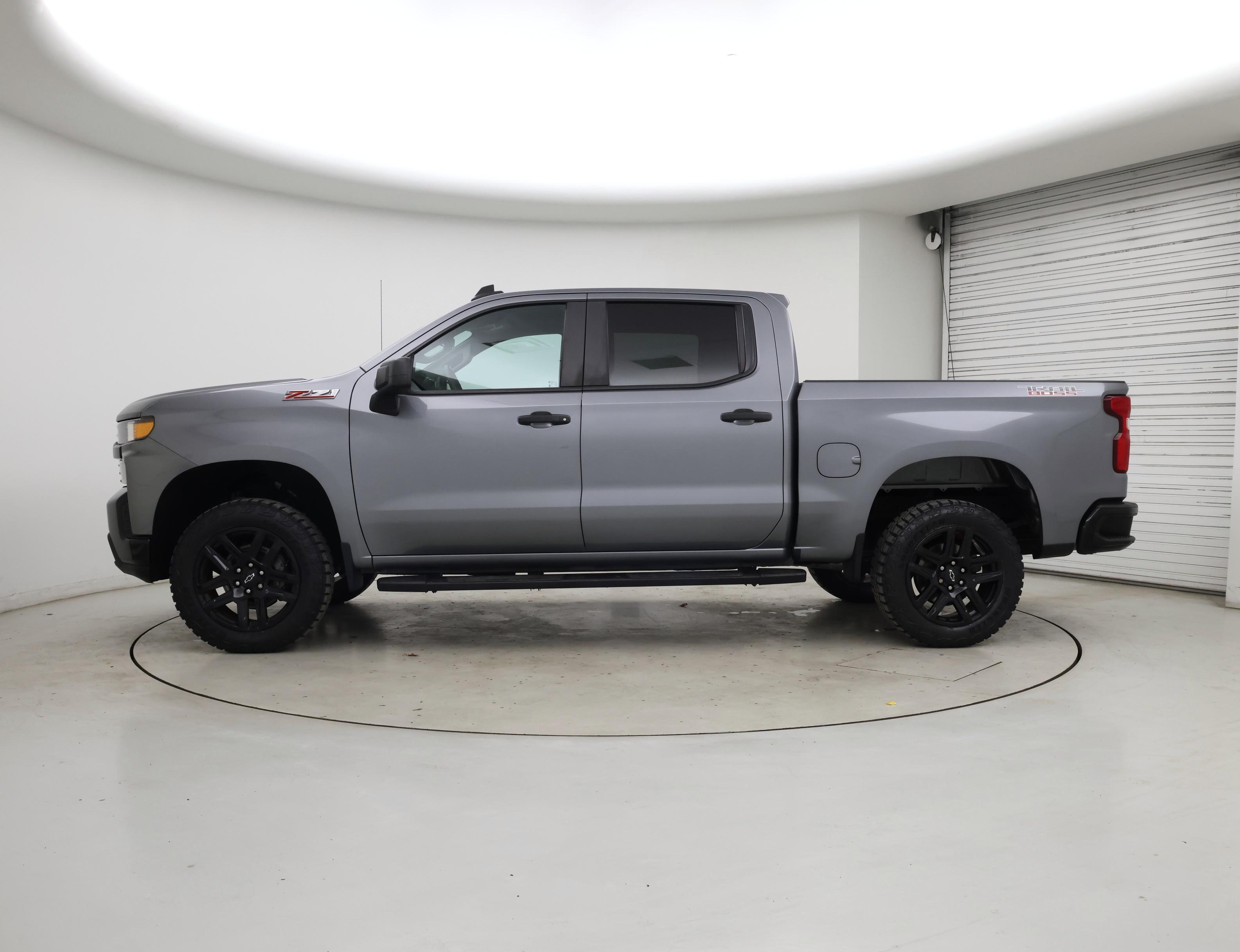 Thumbnail: 2021 Chevrolet Silverado 1500 - 3