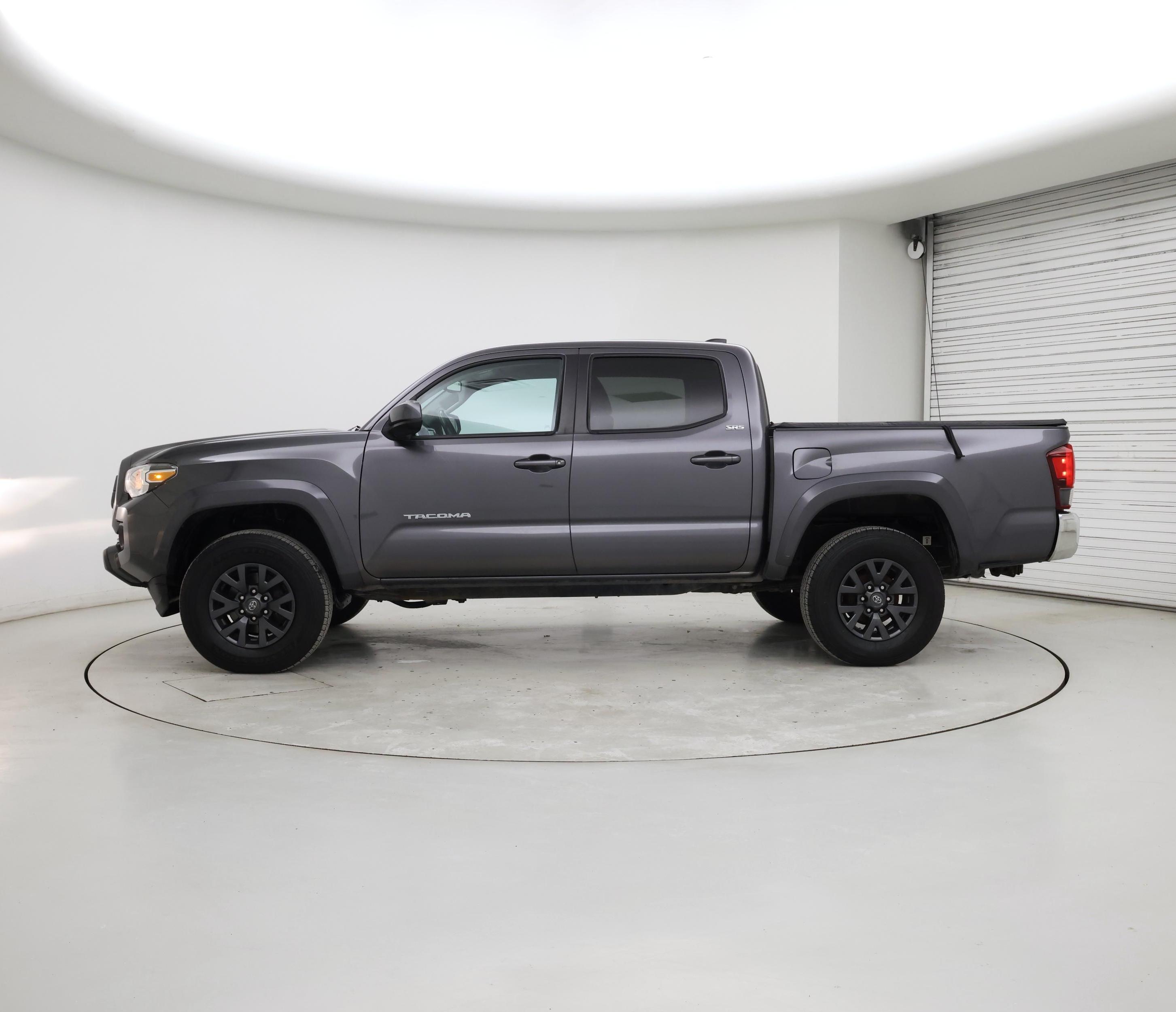 Thumbnail: 2021 Toyota Tacoma - 3