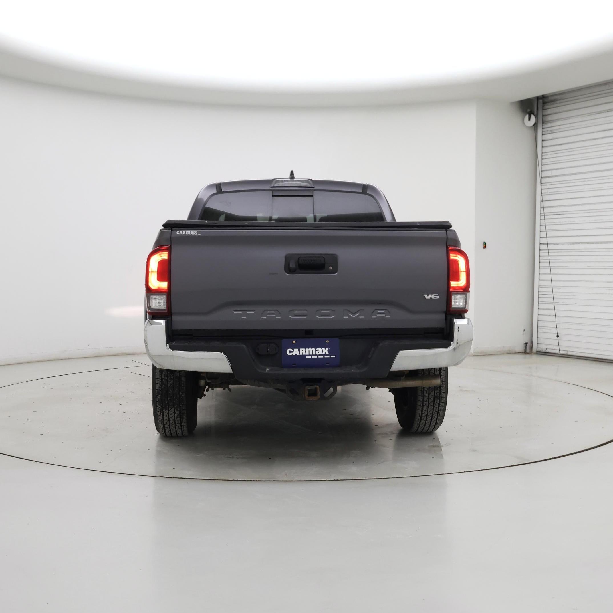 Thumbnail: 2021 Toyota Tacoma - 6