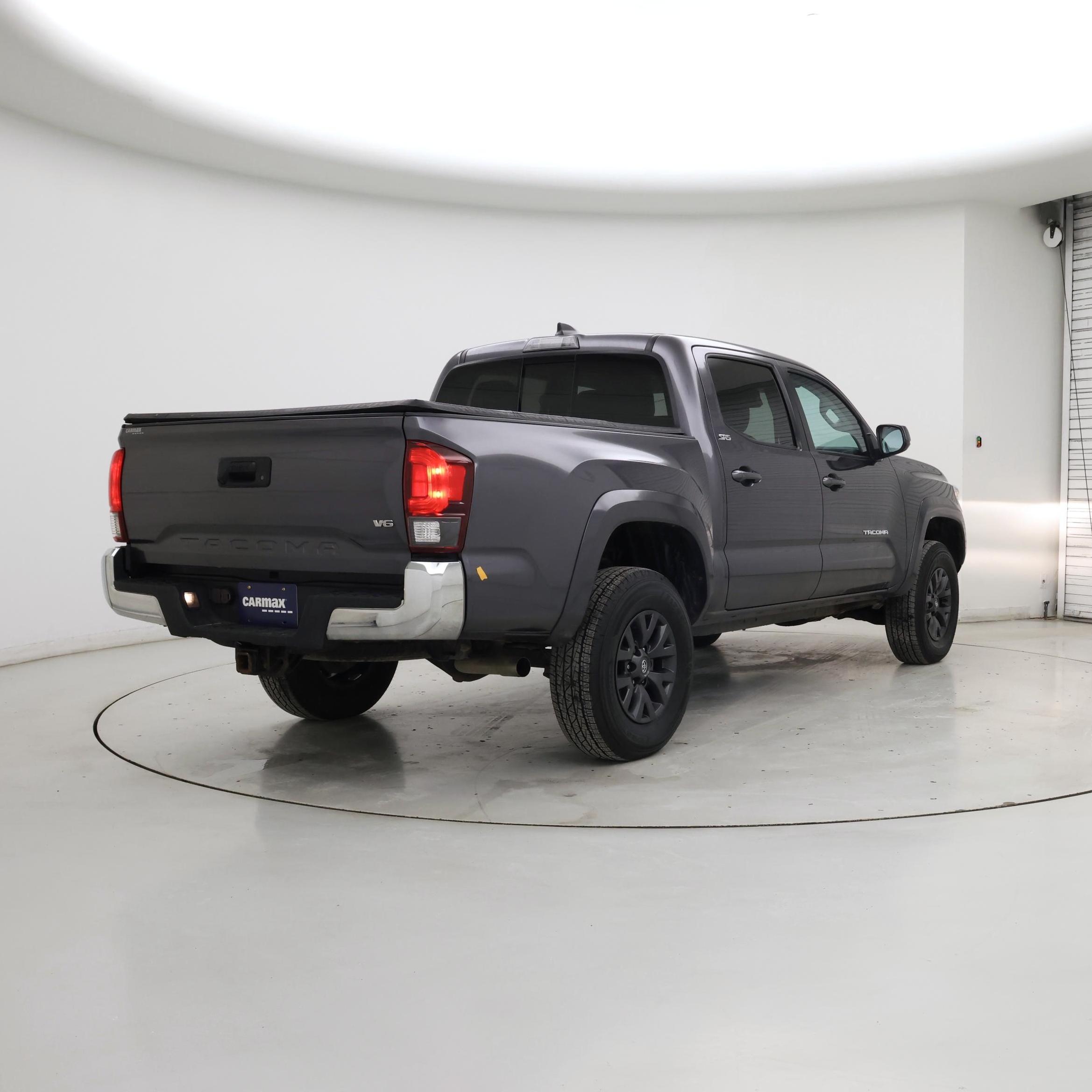 Thumbnail: 2021 Toyota Tacoma - 8