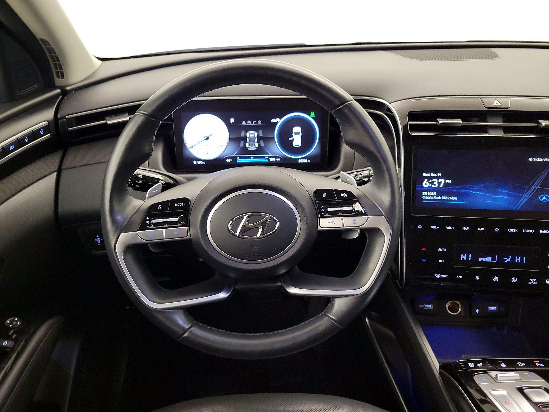 Thumbnail: 2023 Hyundai Tucson - 10