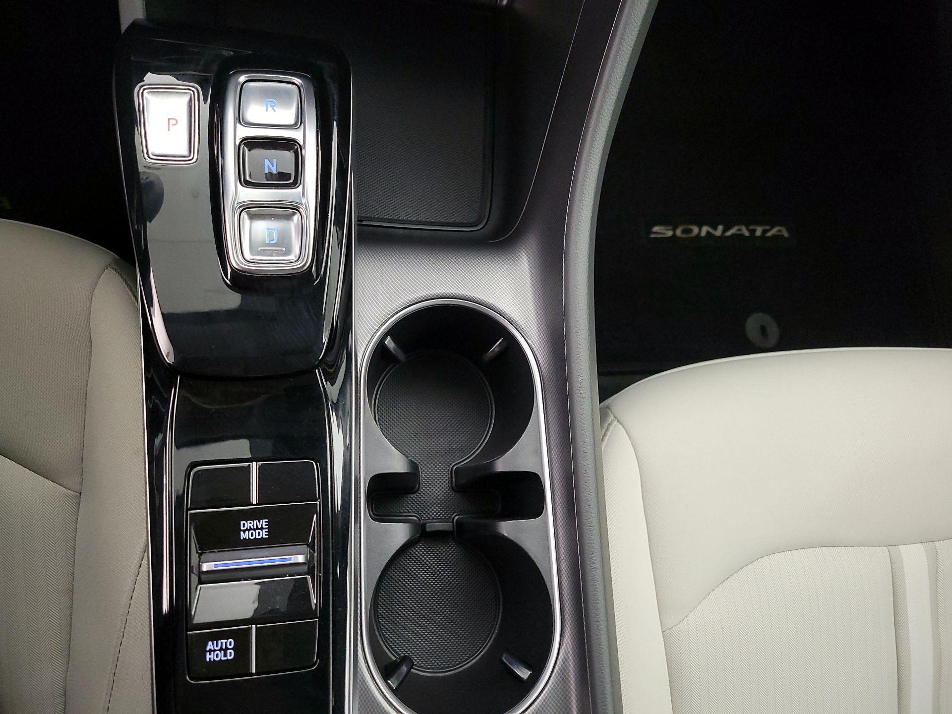 Thumbnail: 2023 Hyundai Sonata - 17