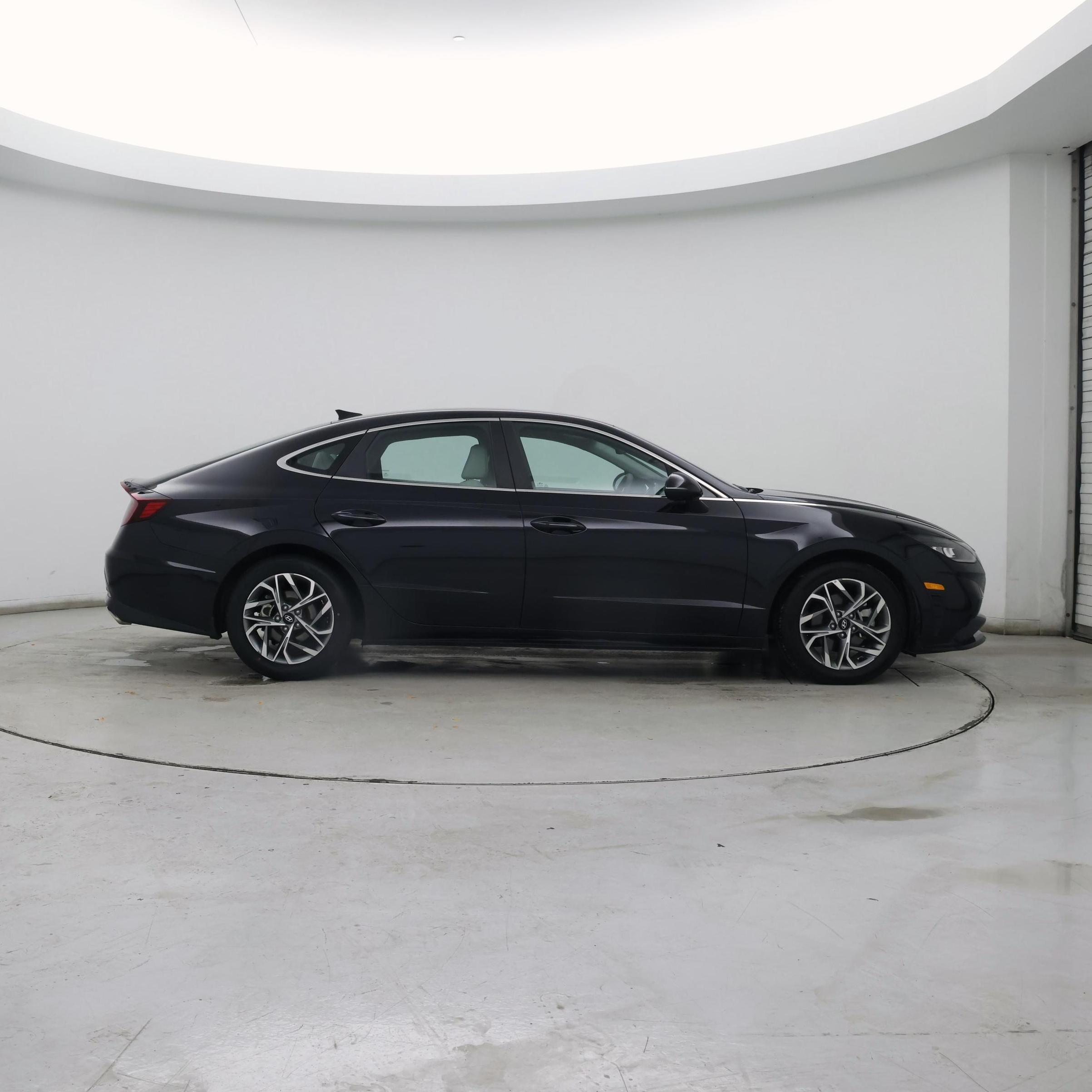 Thumbnail: 2023 Hyundai Sonata - 7