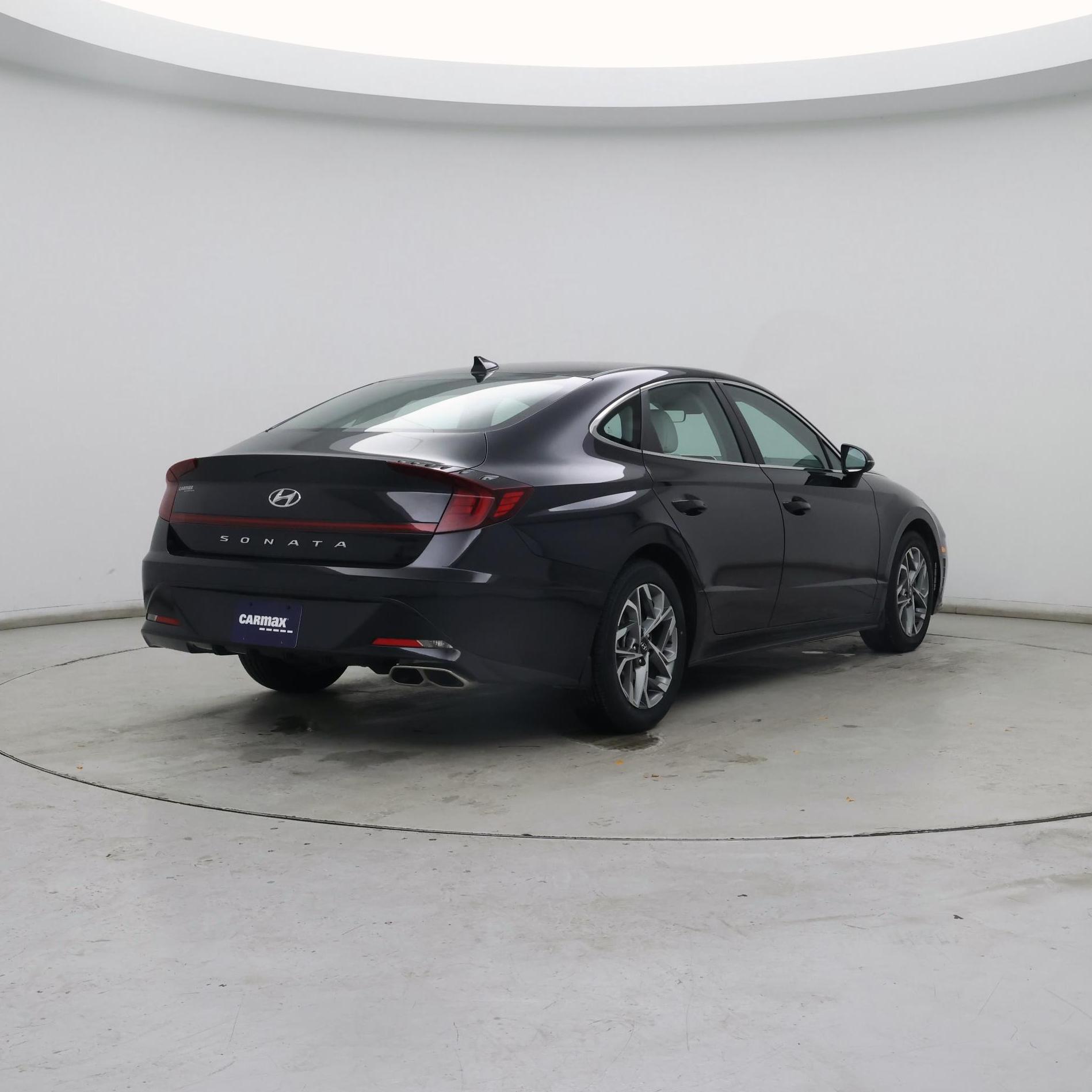 Thumbnail: 2023 Hyundai Sonata - 8