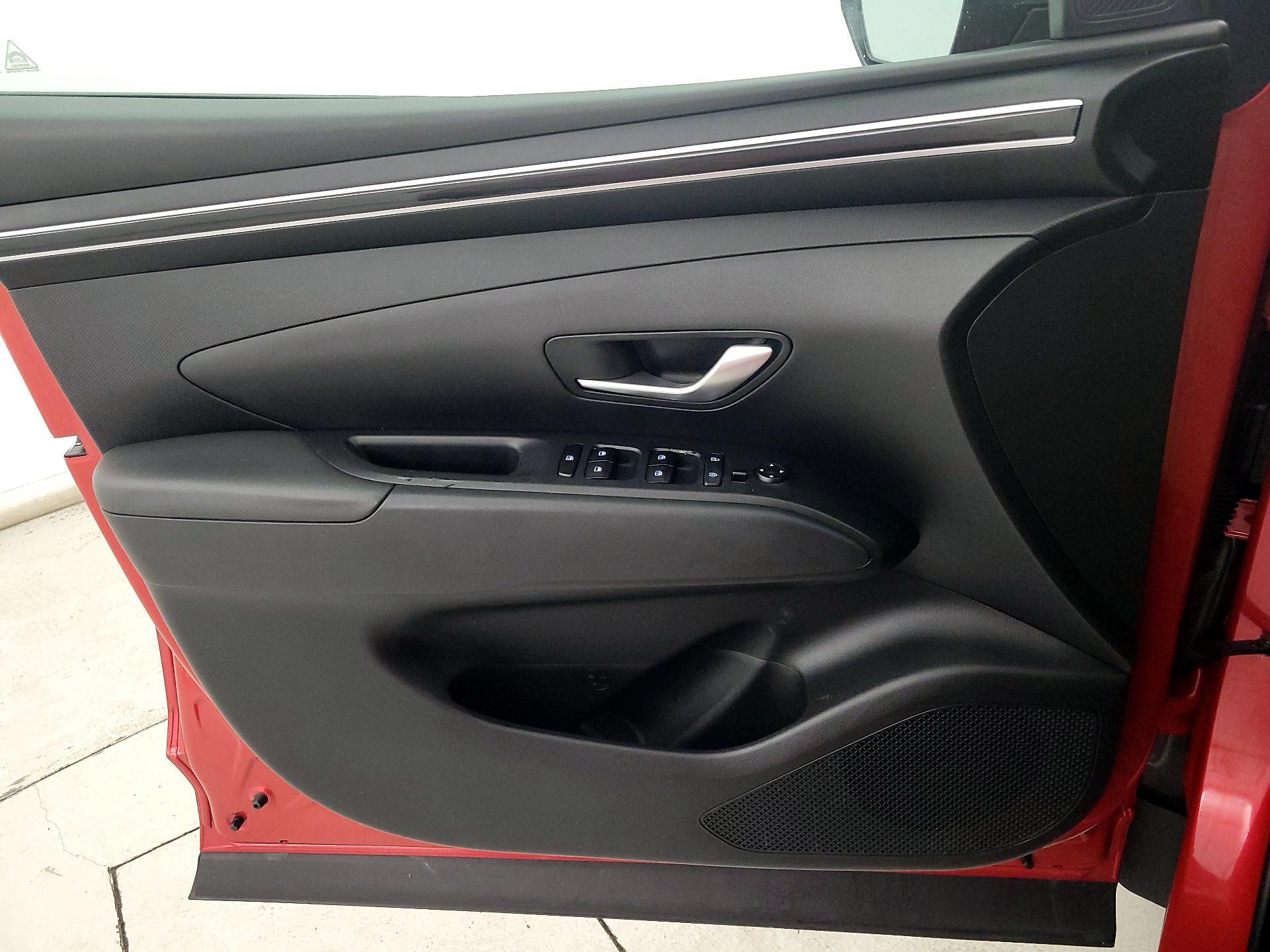 Thumbnail: 2022 Hyundai Tucson - 12