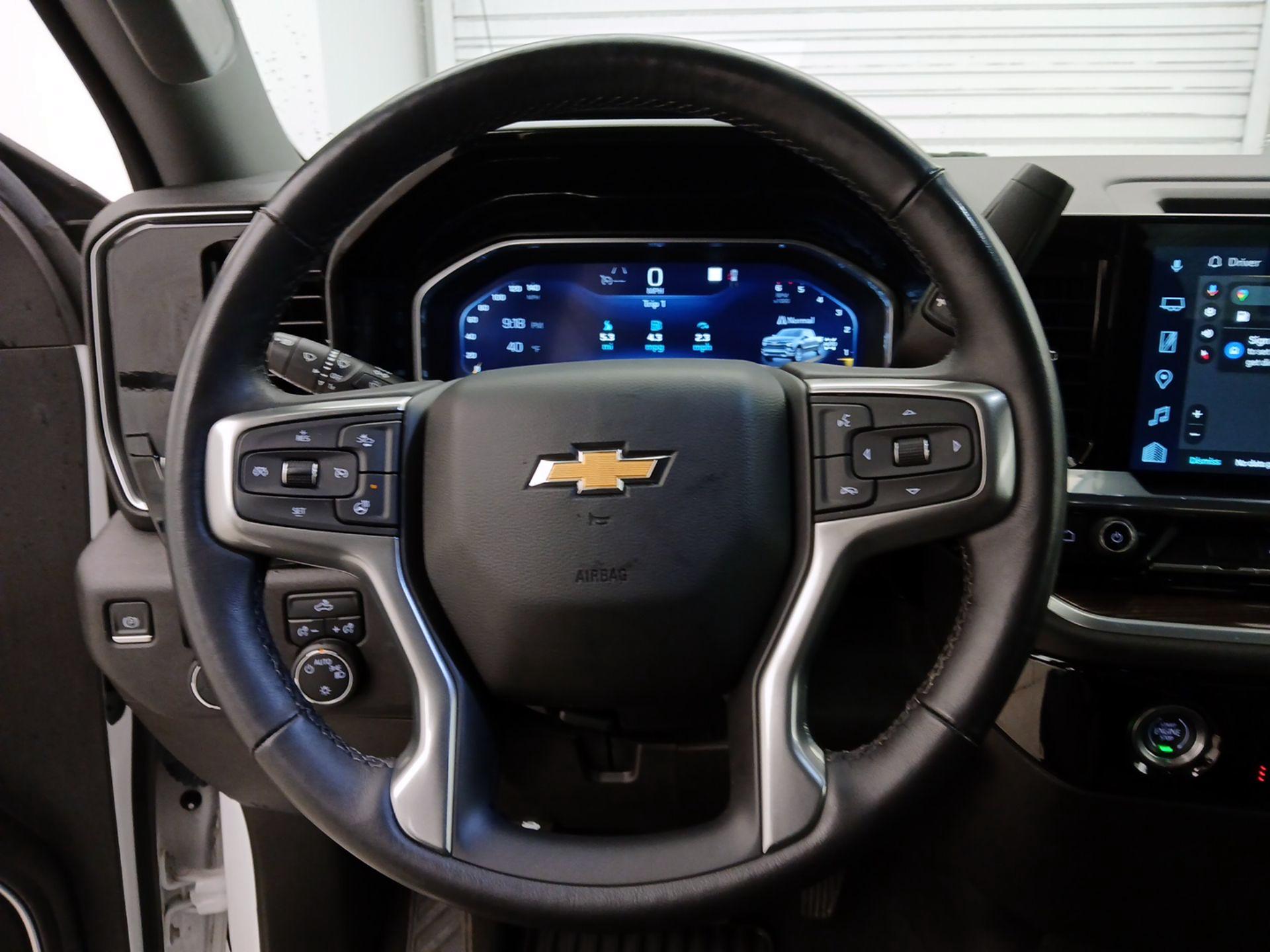 Thumbnail: 2022 Chevrolet Silverado 1500 - 10