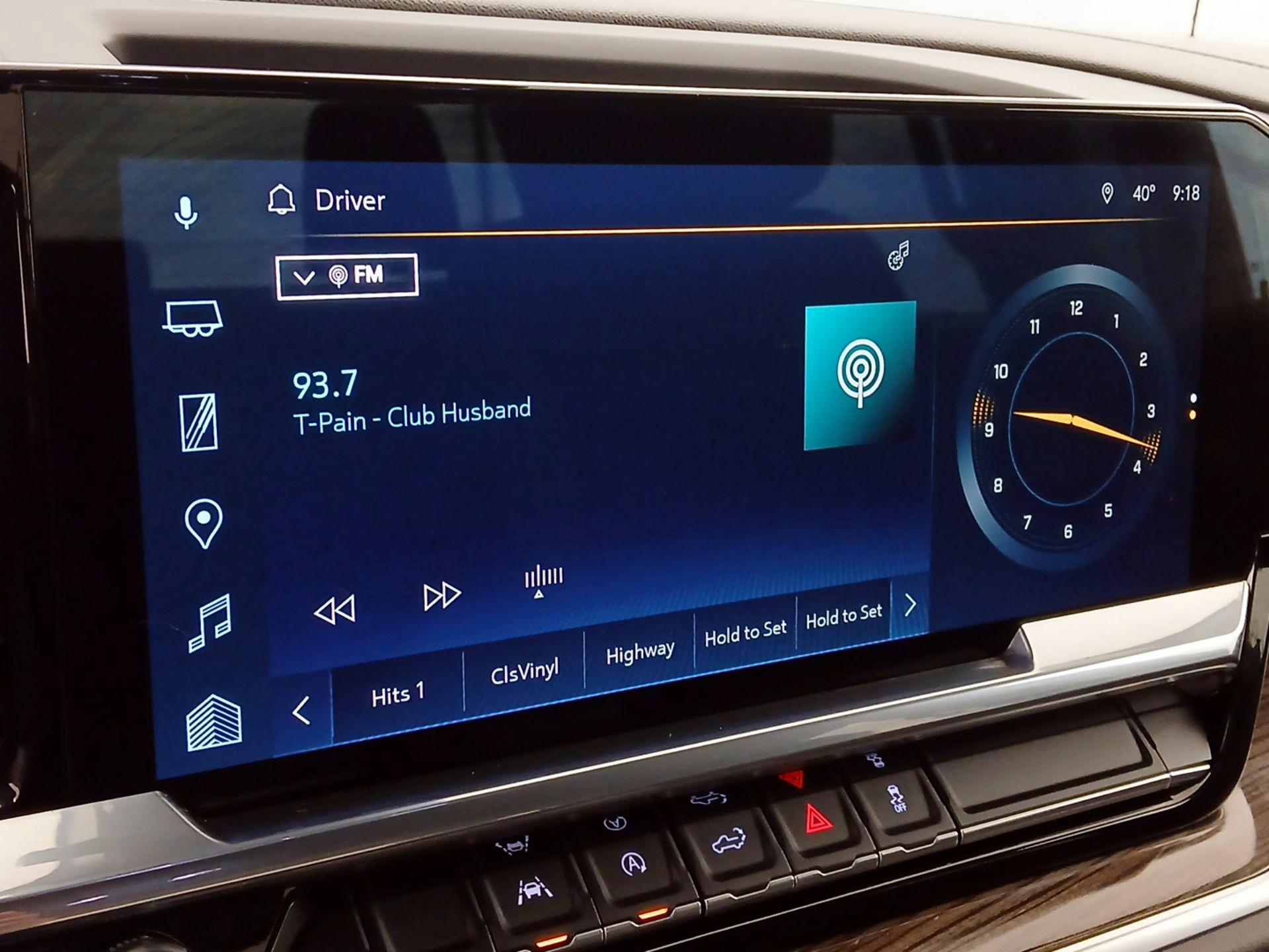 Thumbnail: 2022 Chevrolet Silverado 1500 - 16