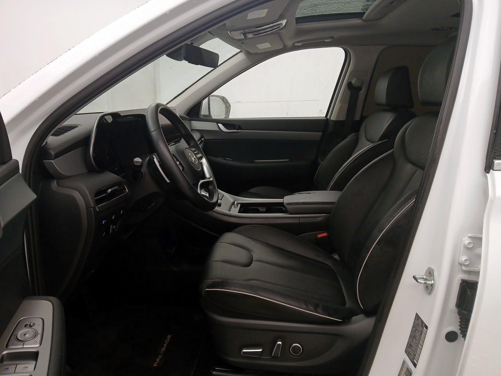 Thumbnail: 2023 Hyundai Palisade - 11
