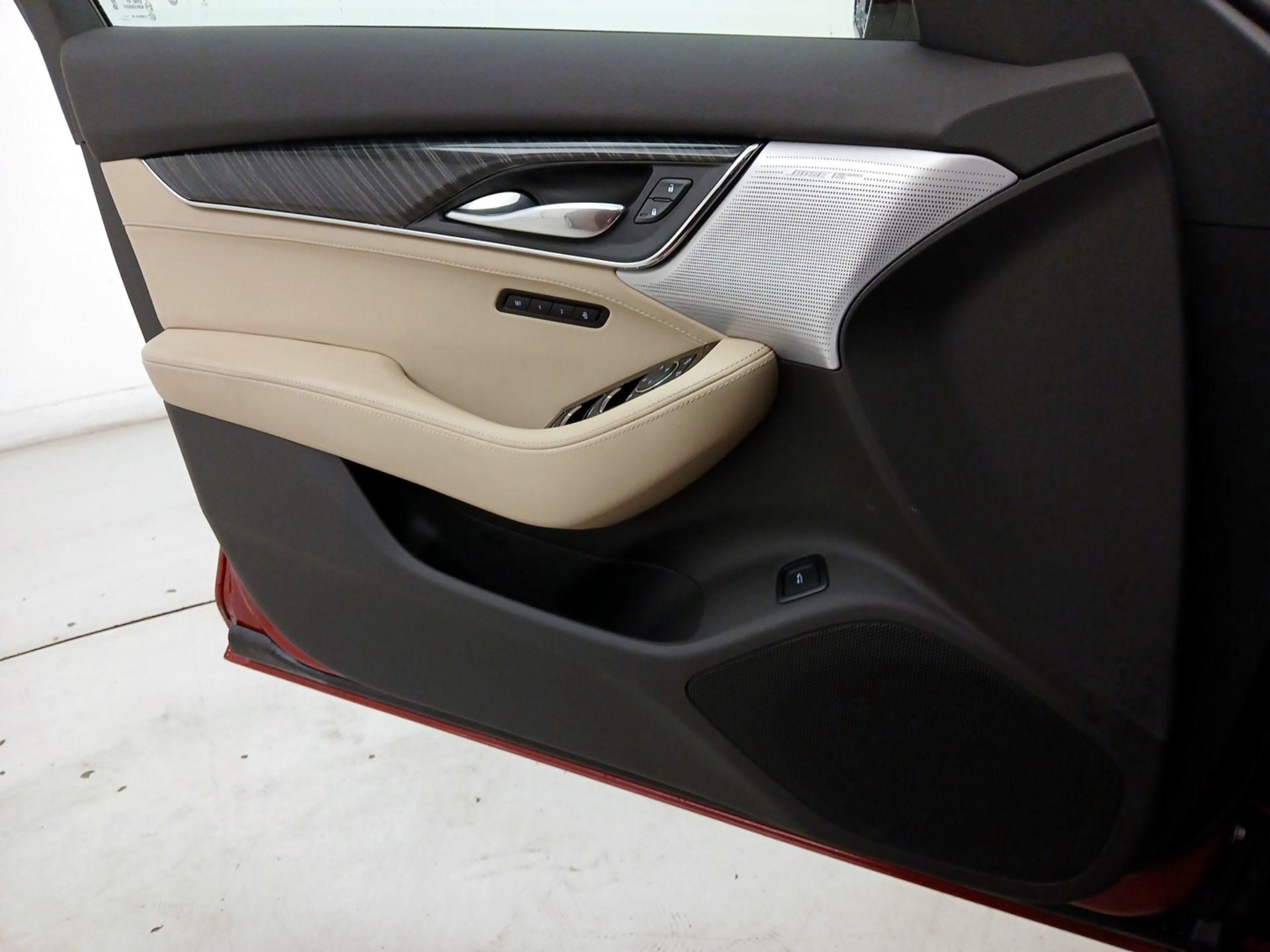 Thumbnail: 2023 Cadillac CT5 - 12