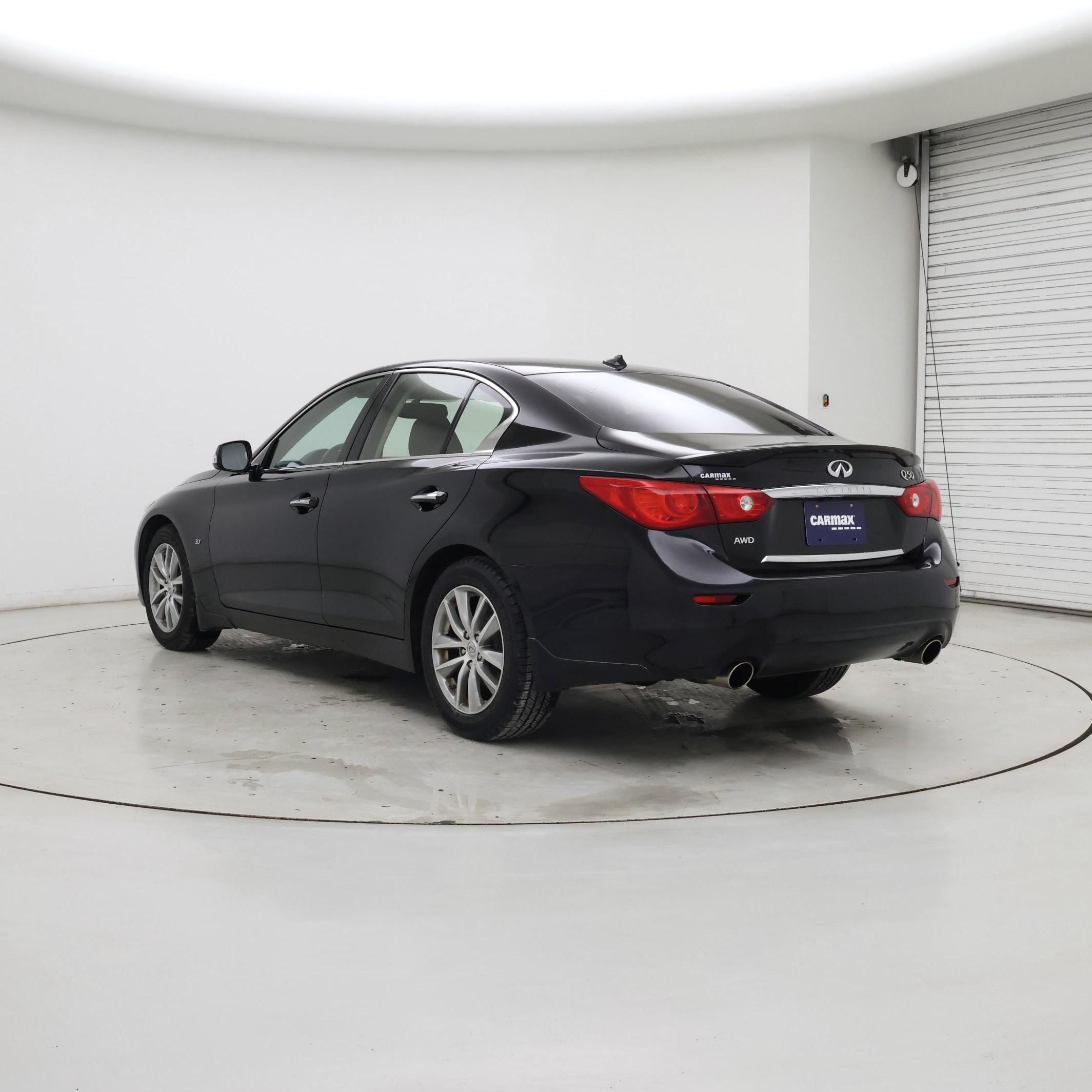 Thumbnail: 2015 INFINITI Q50 - 2