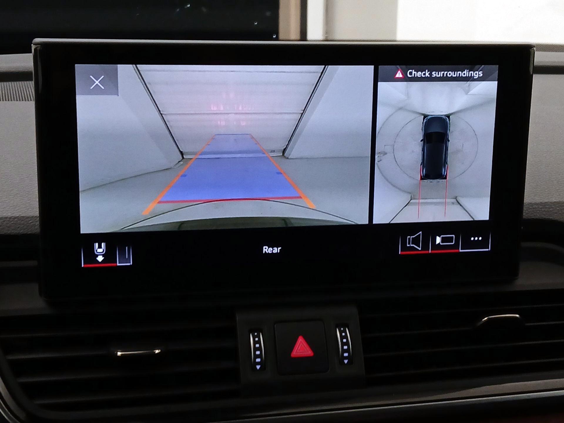 Thumbnail: 2021 Audi Q5 - 14