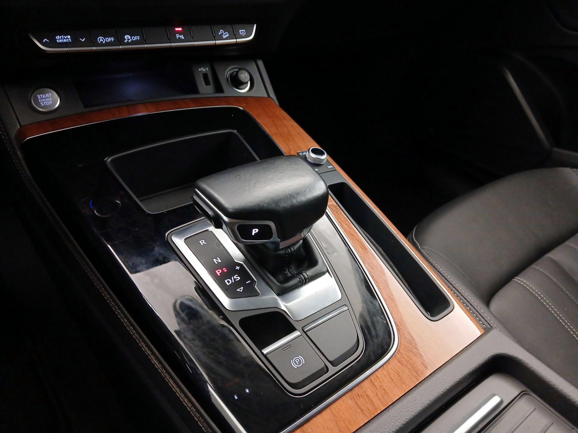 Thumbnail: 2021 Audi Q5 - 17