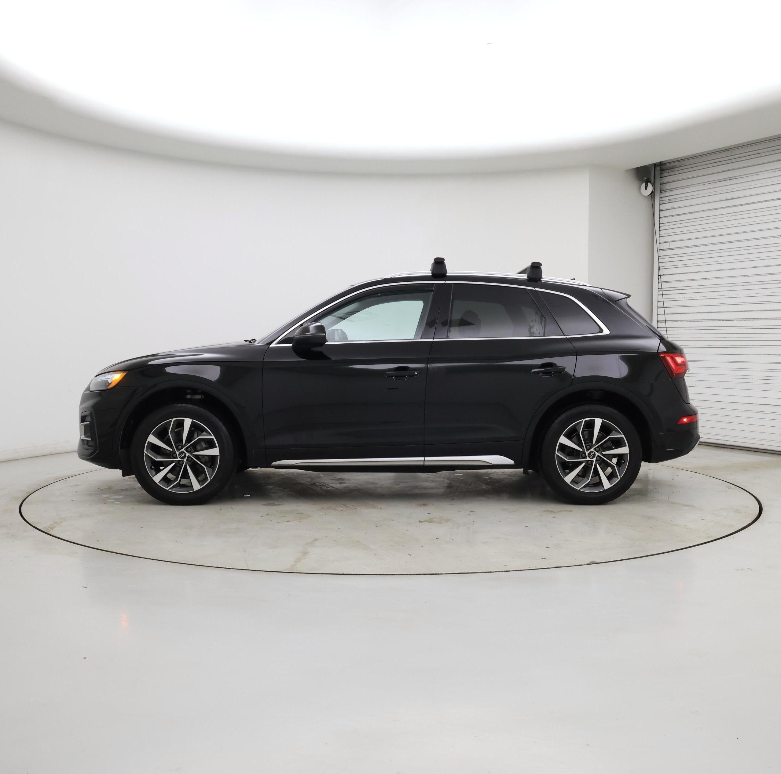 Thumbnail: 2021 Audi Q5 - 3