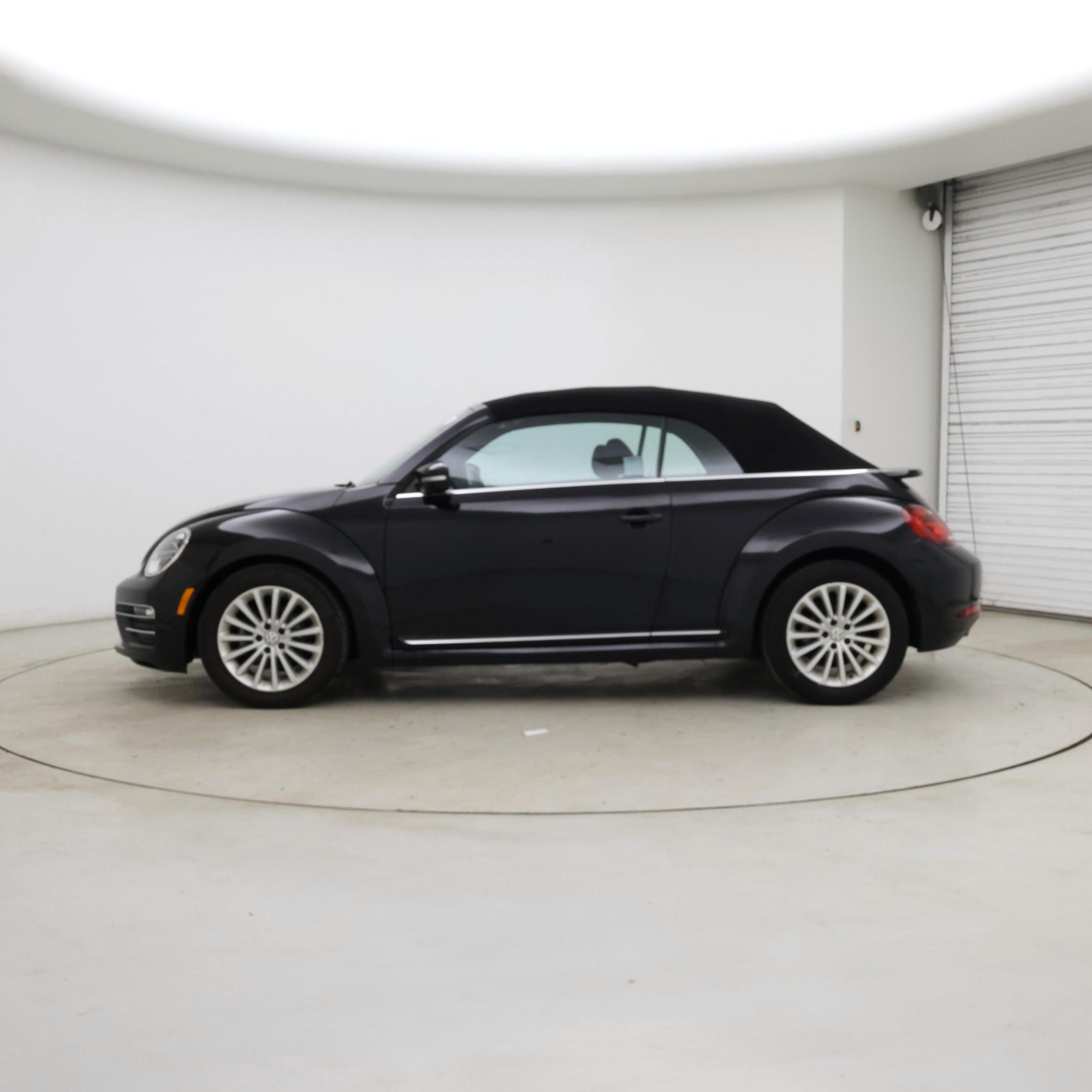 Thumbnail: 2019 Volkswagen Beetle - 3
