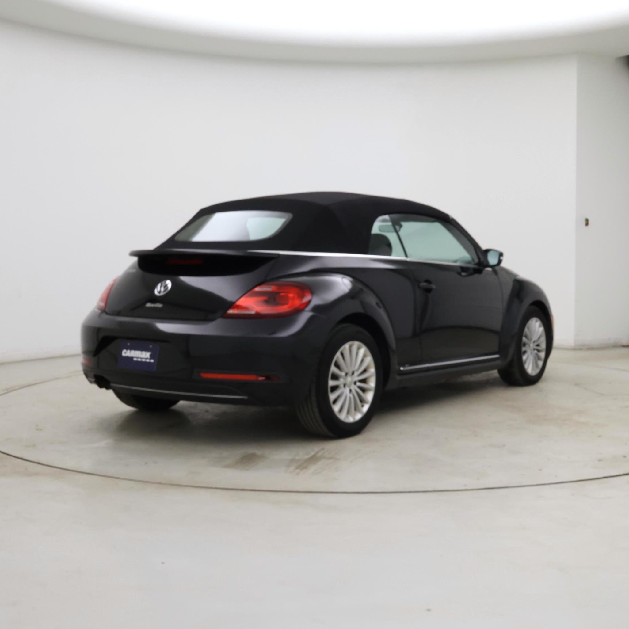 Thumbnail: 2019 Volkswagen Beetle - 8