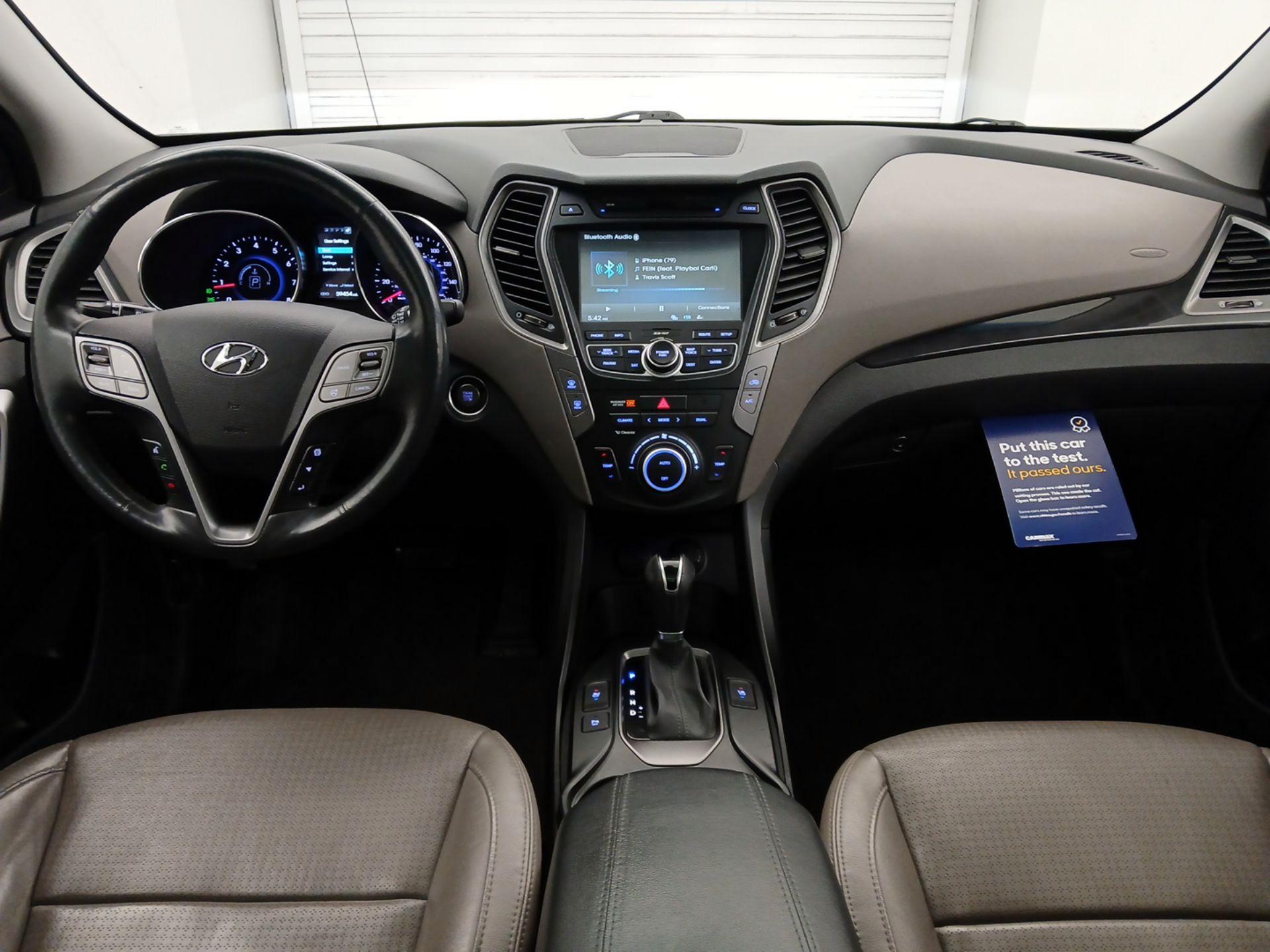 Thumbnail: 2016 Hyundai Santa Fe - 9