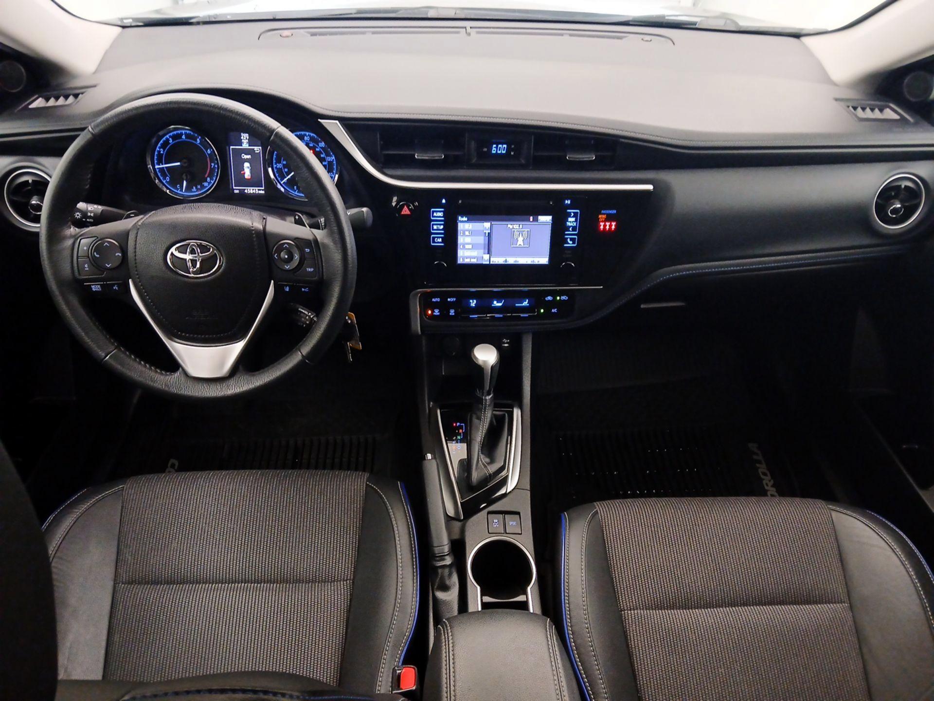 Thumbnail: 2018 Toyota Corolla - 9