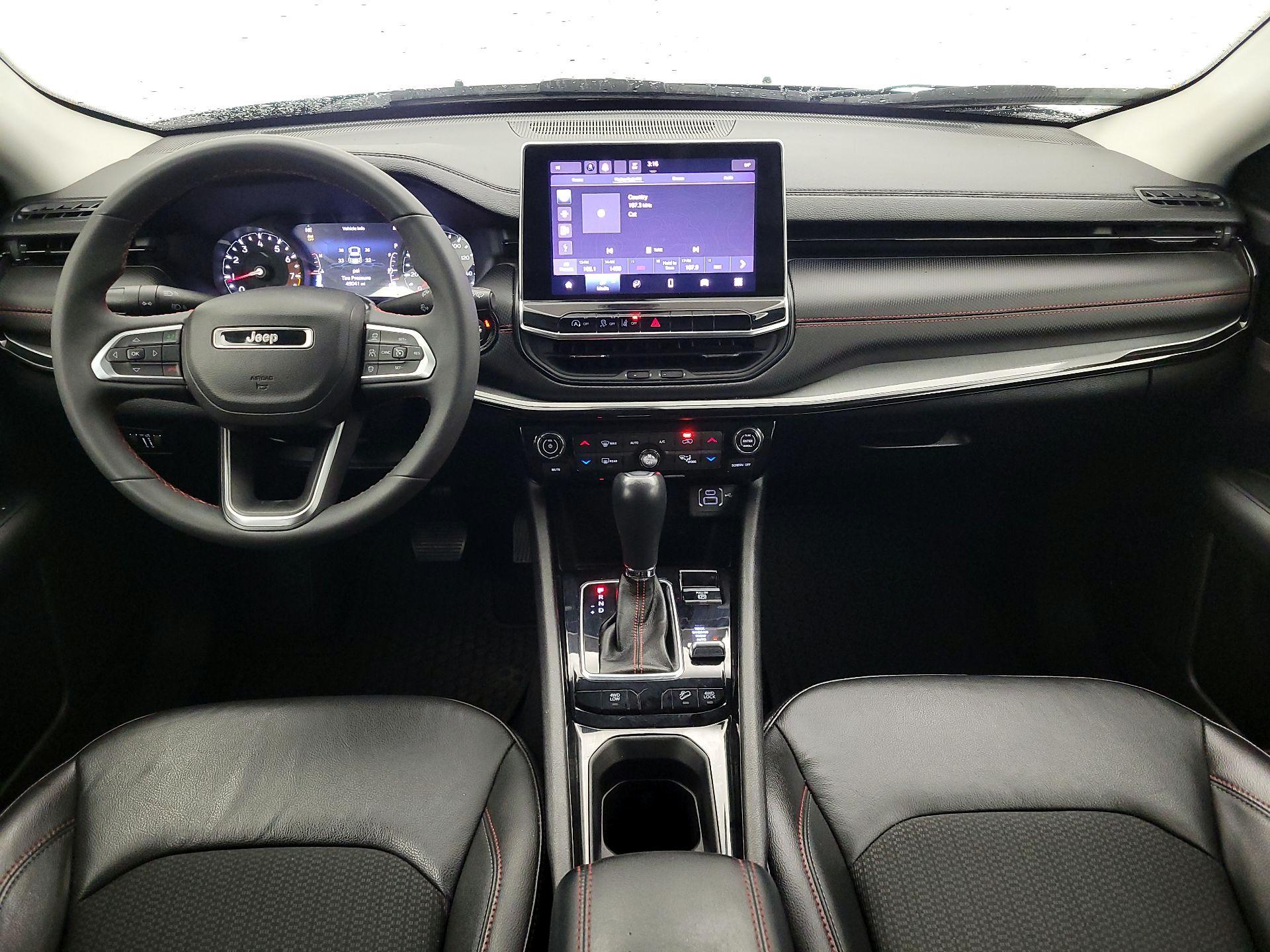 Thumbnail: 2022 Jeep Compass - 9