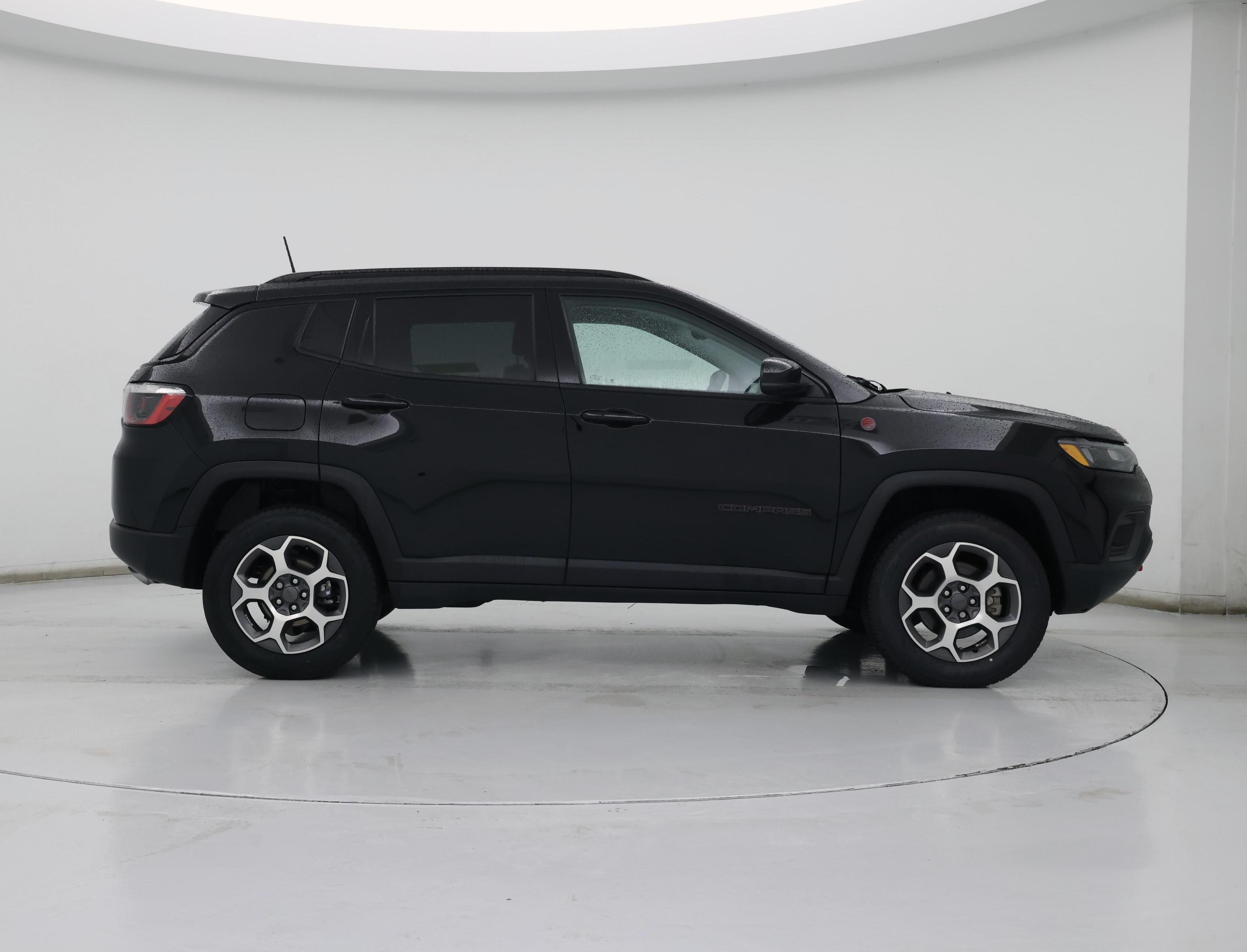 Thumbnail: 2022 Jeep Compass - 7