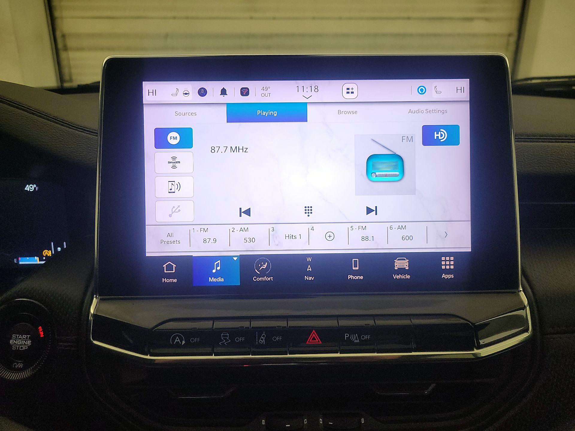 Thumbnail: 2022 Jeep Compass - 16