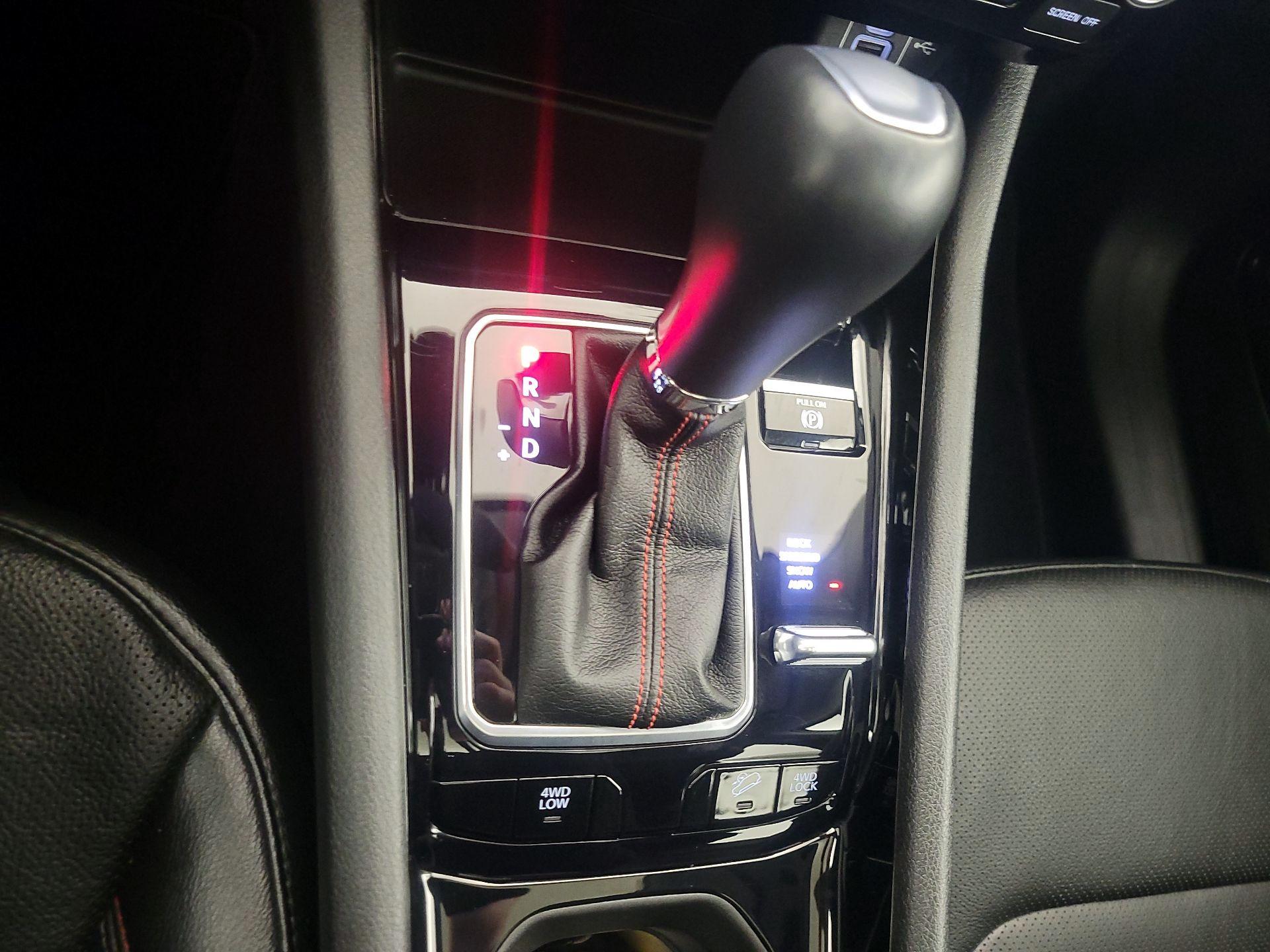 Thumbnail: 2022 Jeep Compass - 18